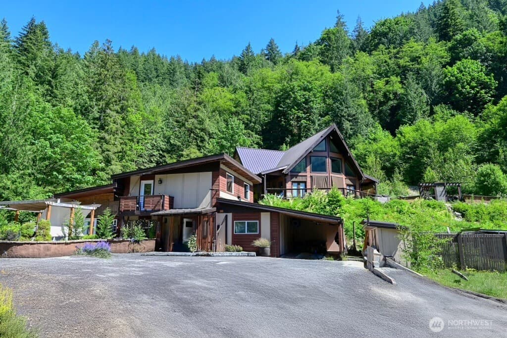 Property photo 40