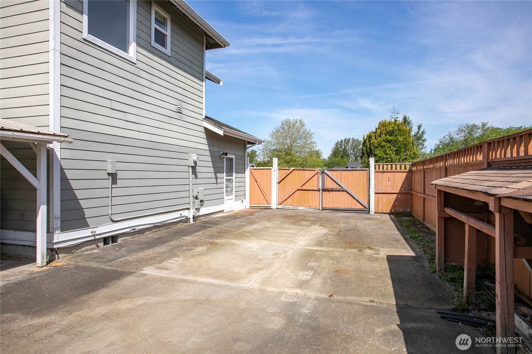 Property photo 28