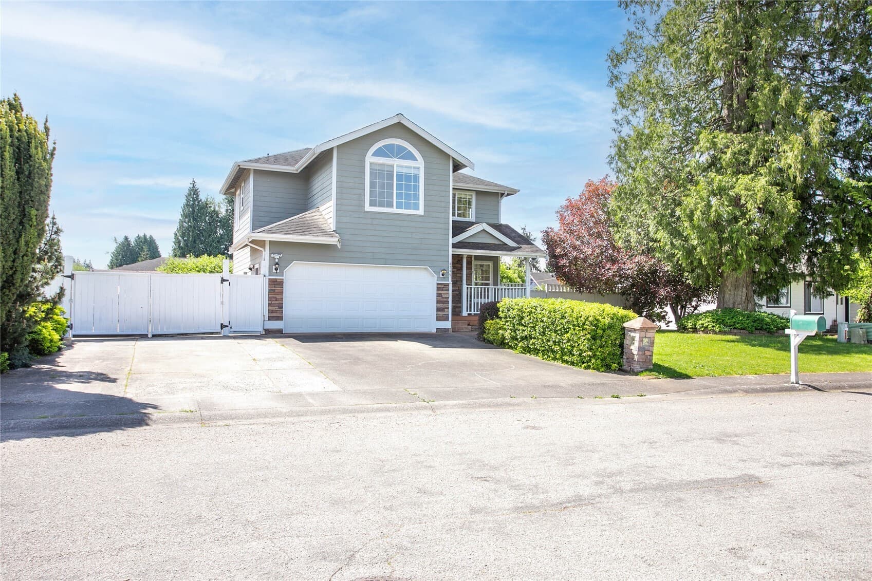 Property photo 35