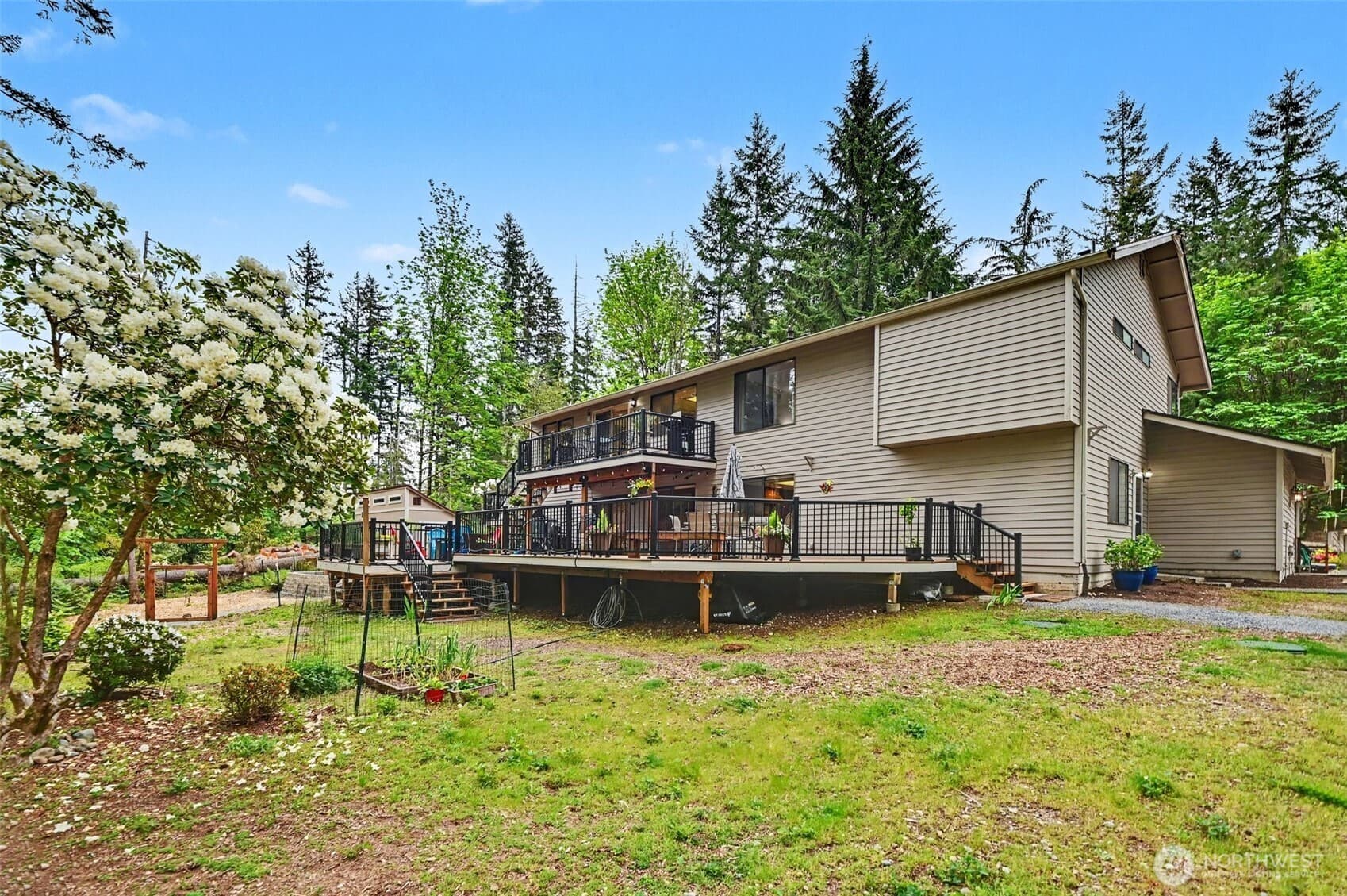 Property photo 38