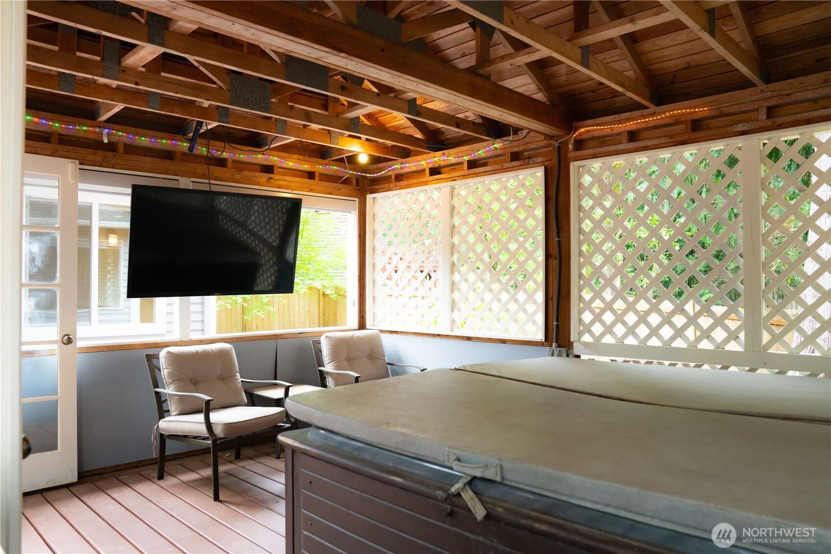 Property photo 32