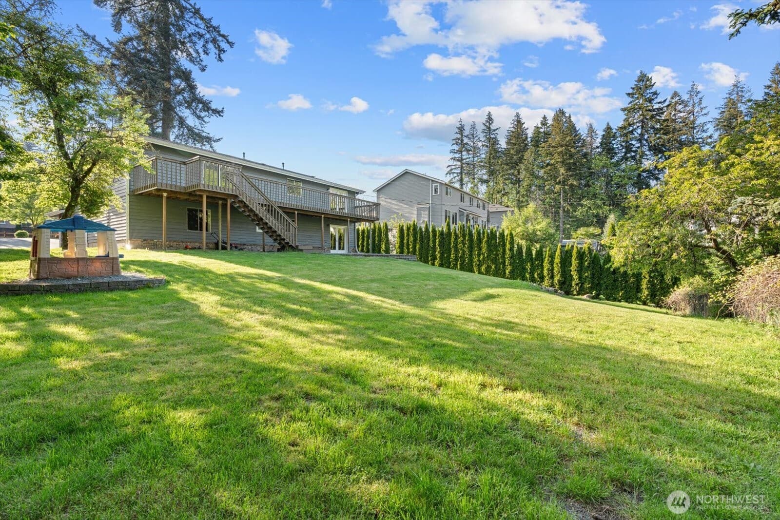 Property photo 32