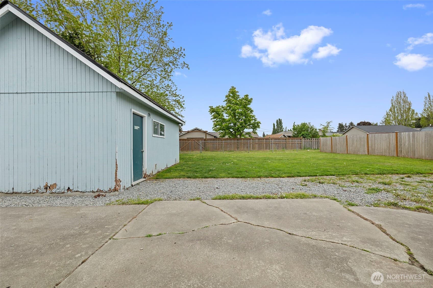 Property photo 32