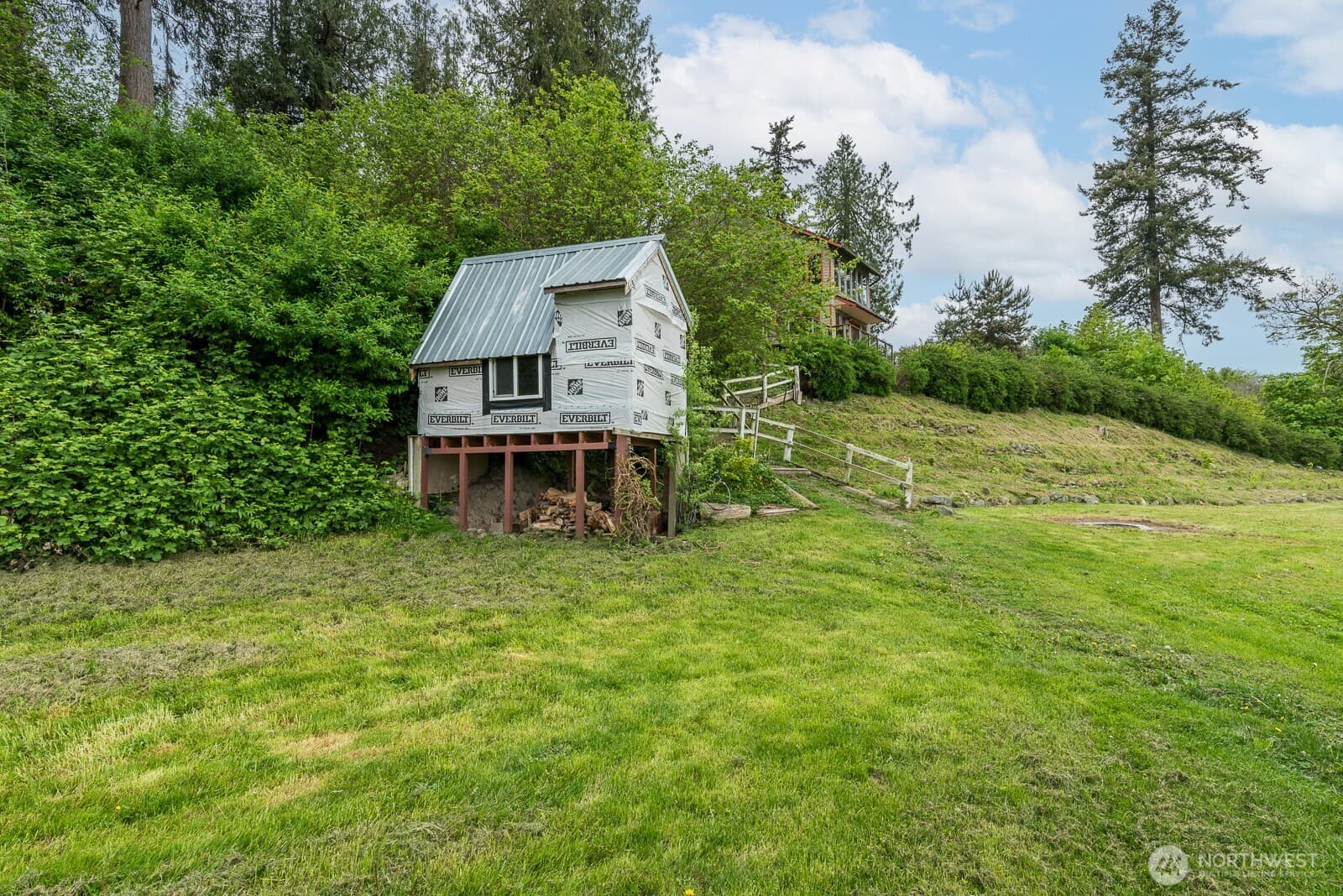 Property photo 40
