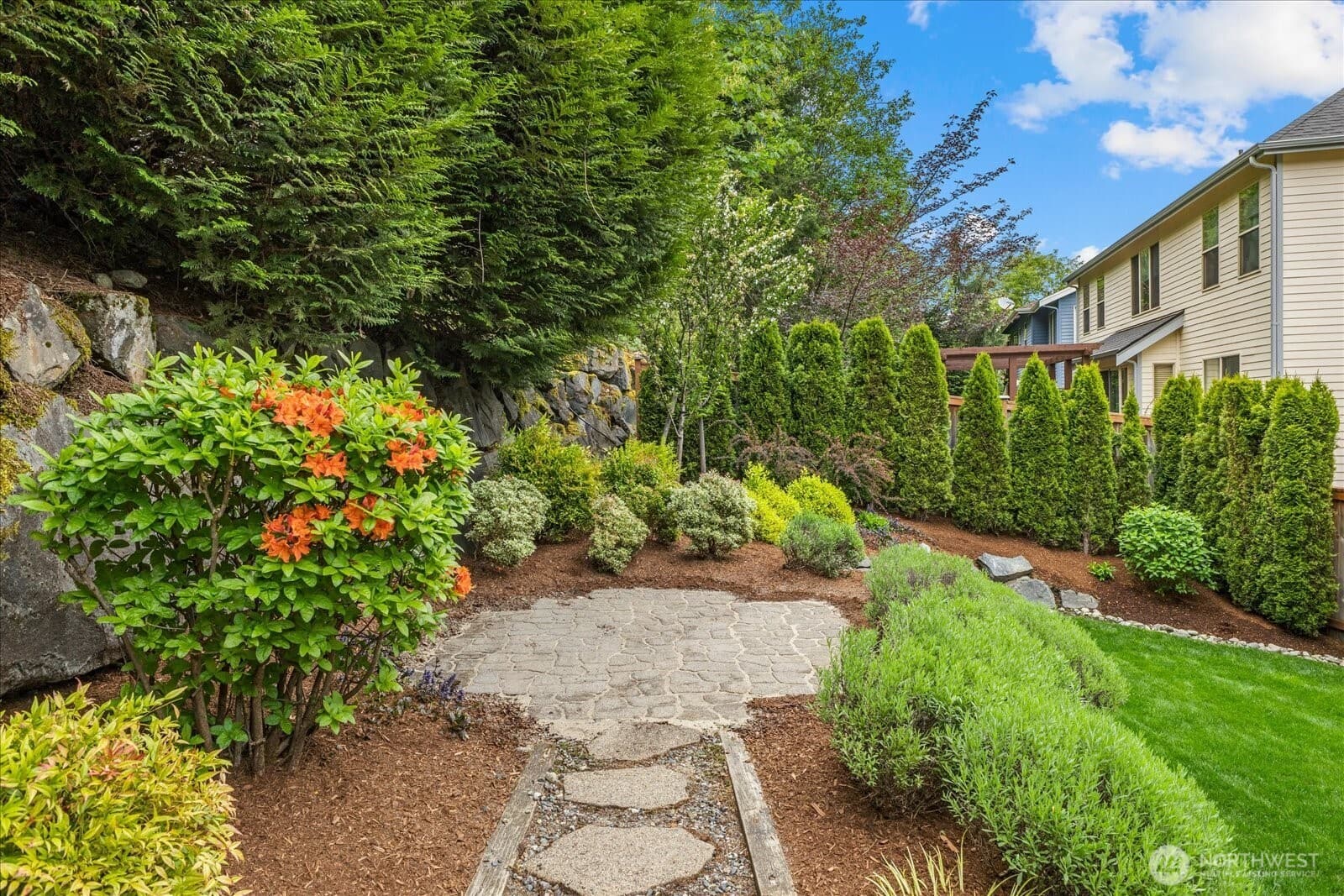 Property photo 33