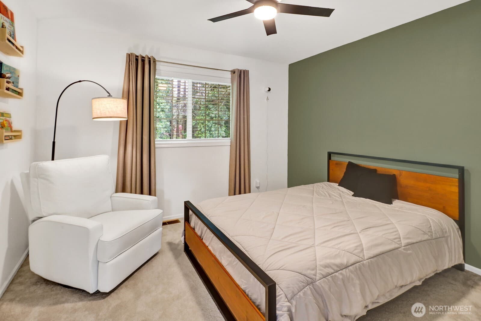 Property photo 33