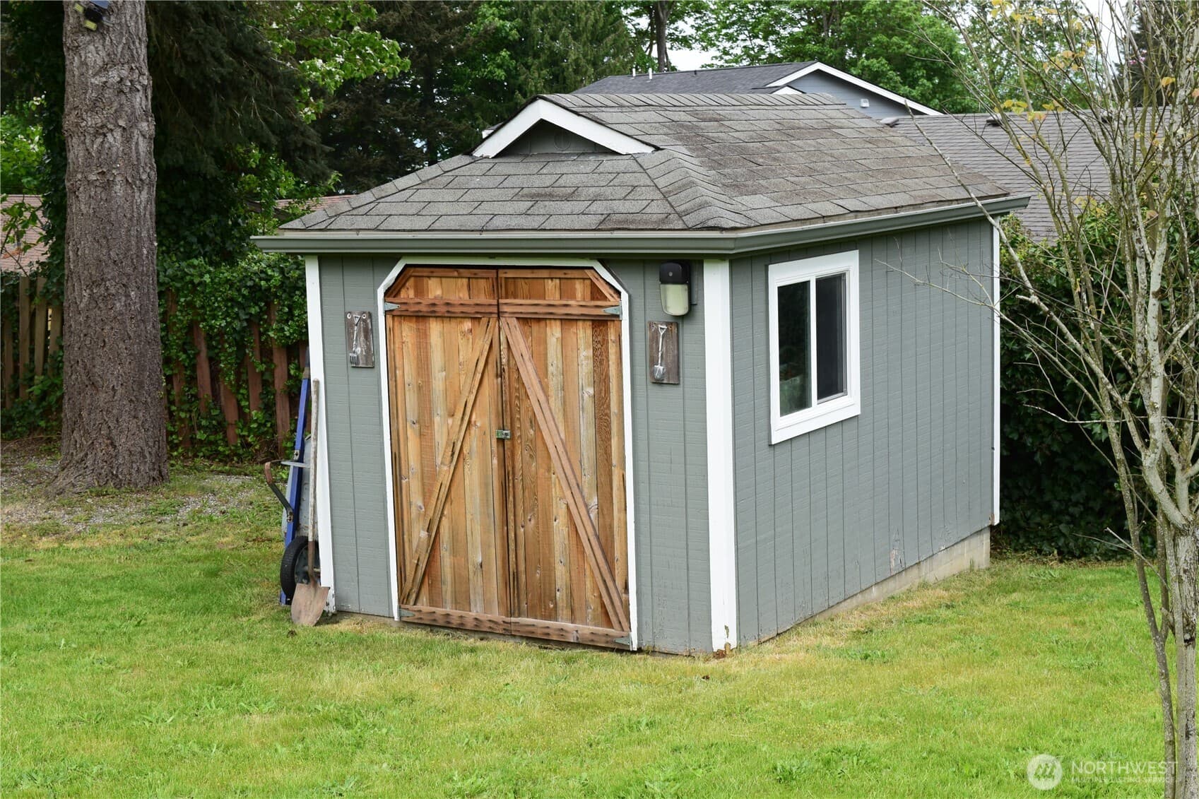Property photo 31