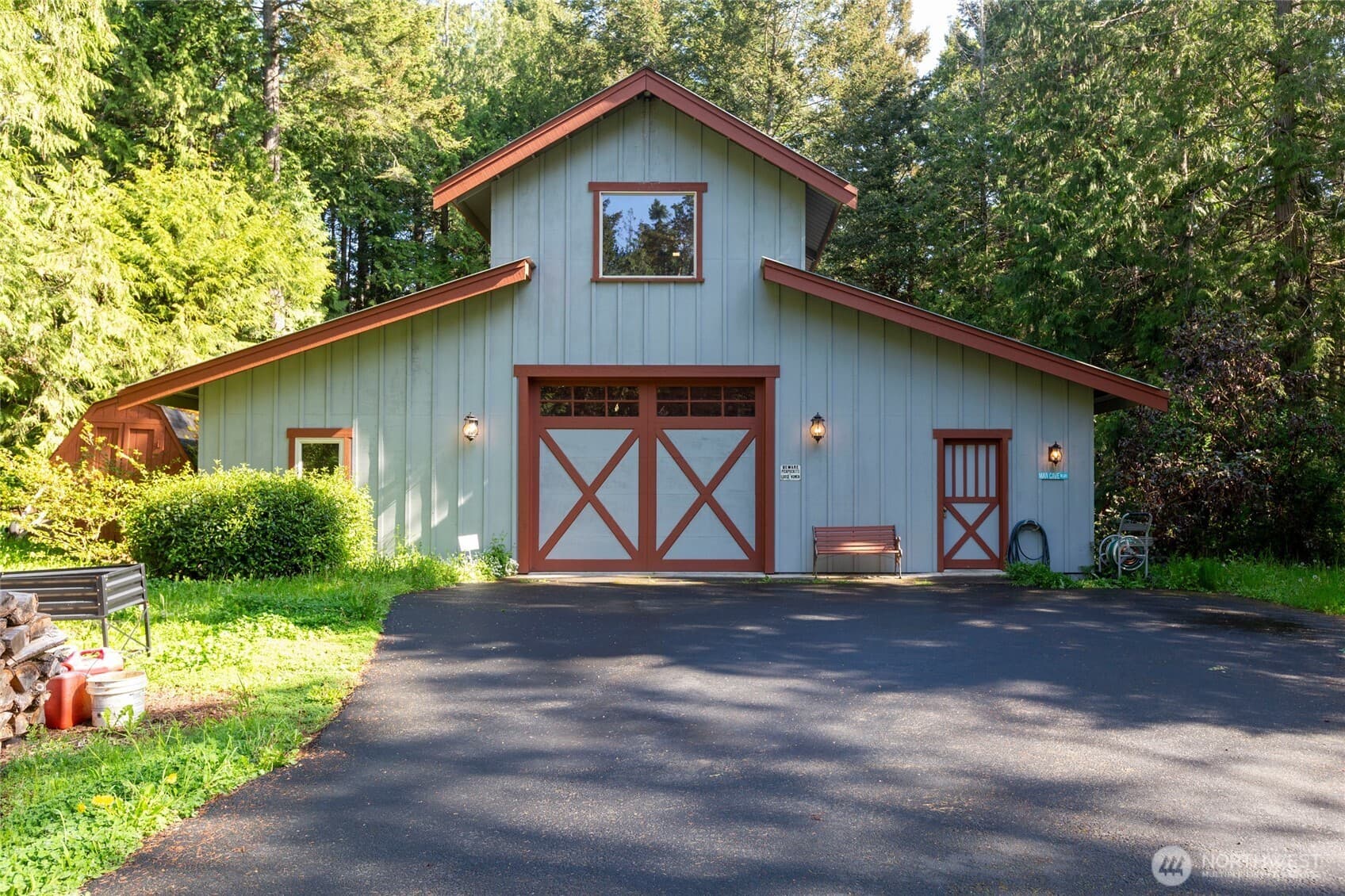 Property photo 38