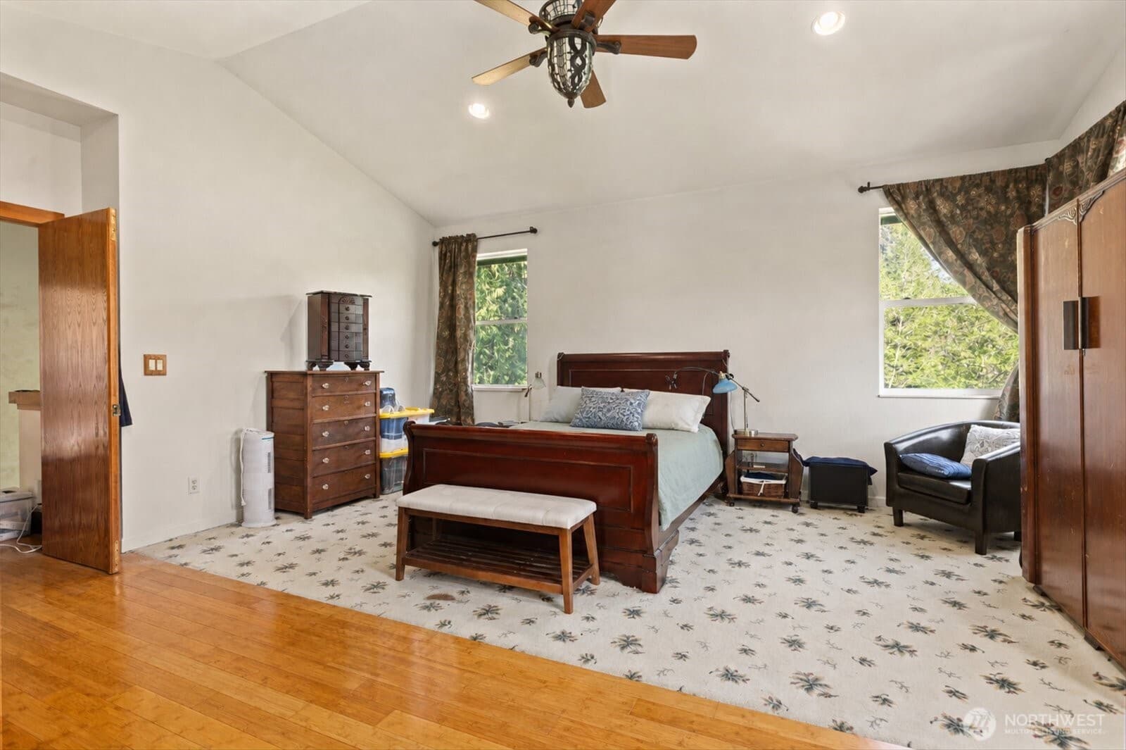 Property photo 28