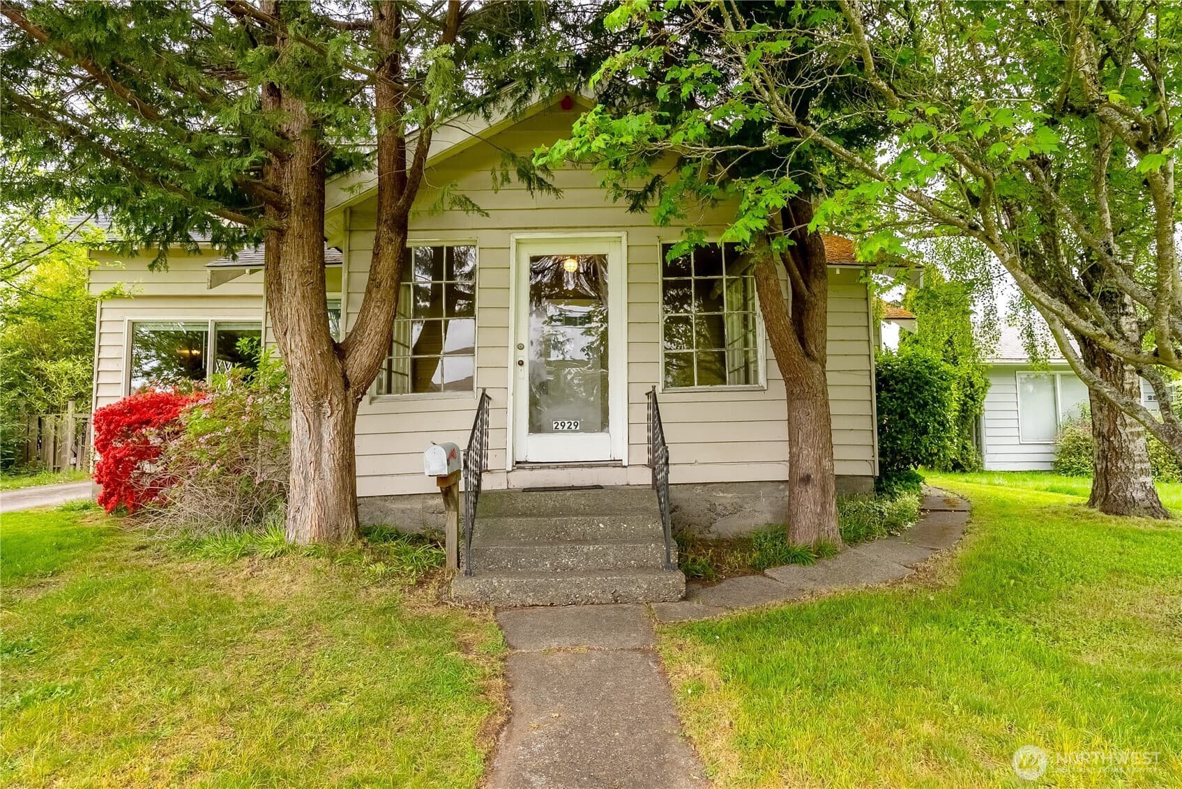 Property photo 35