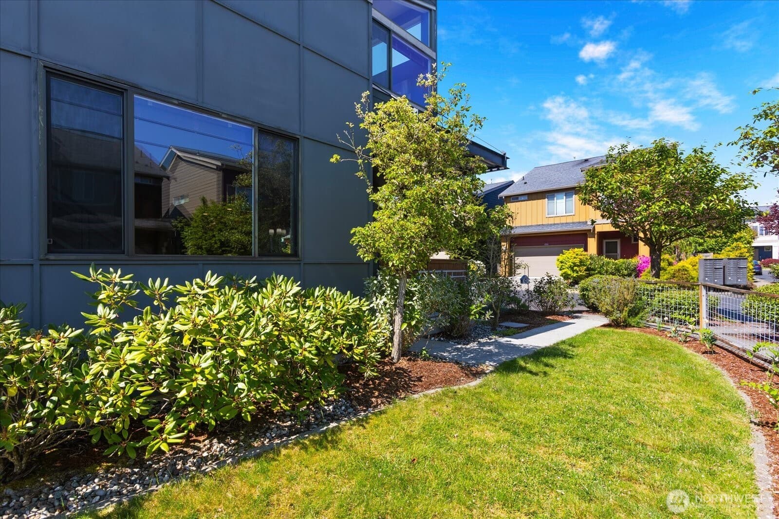 Property photo 32