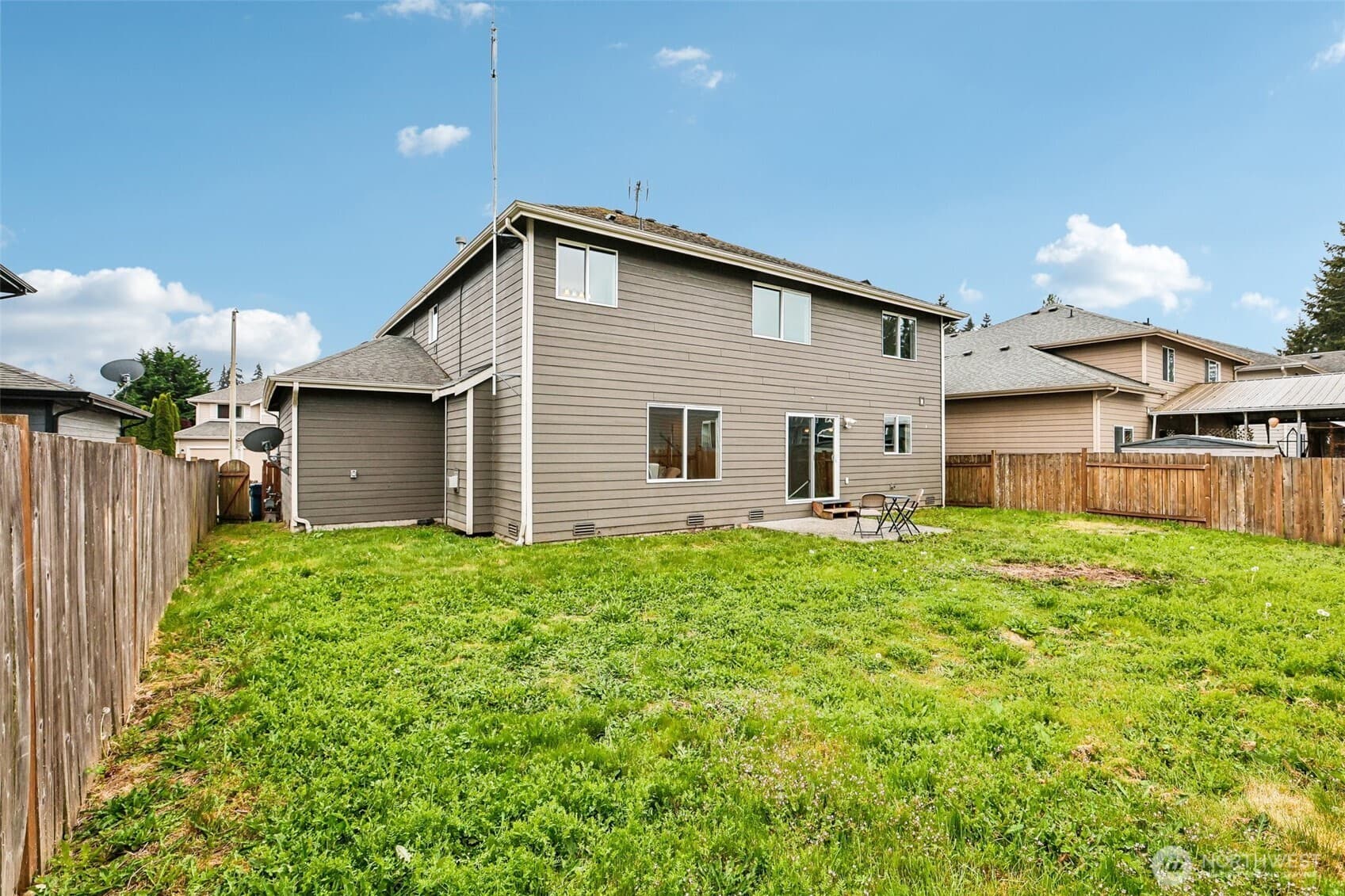 Property photo 35