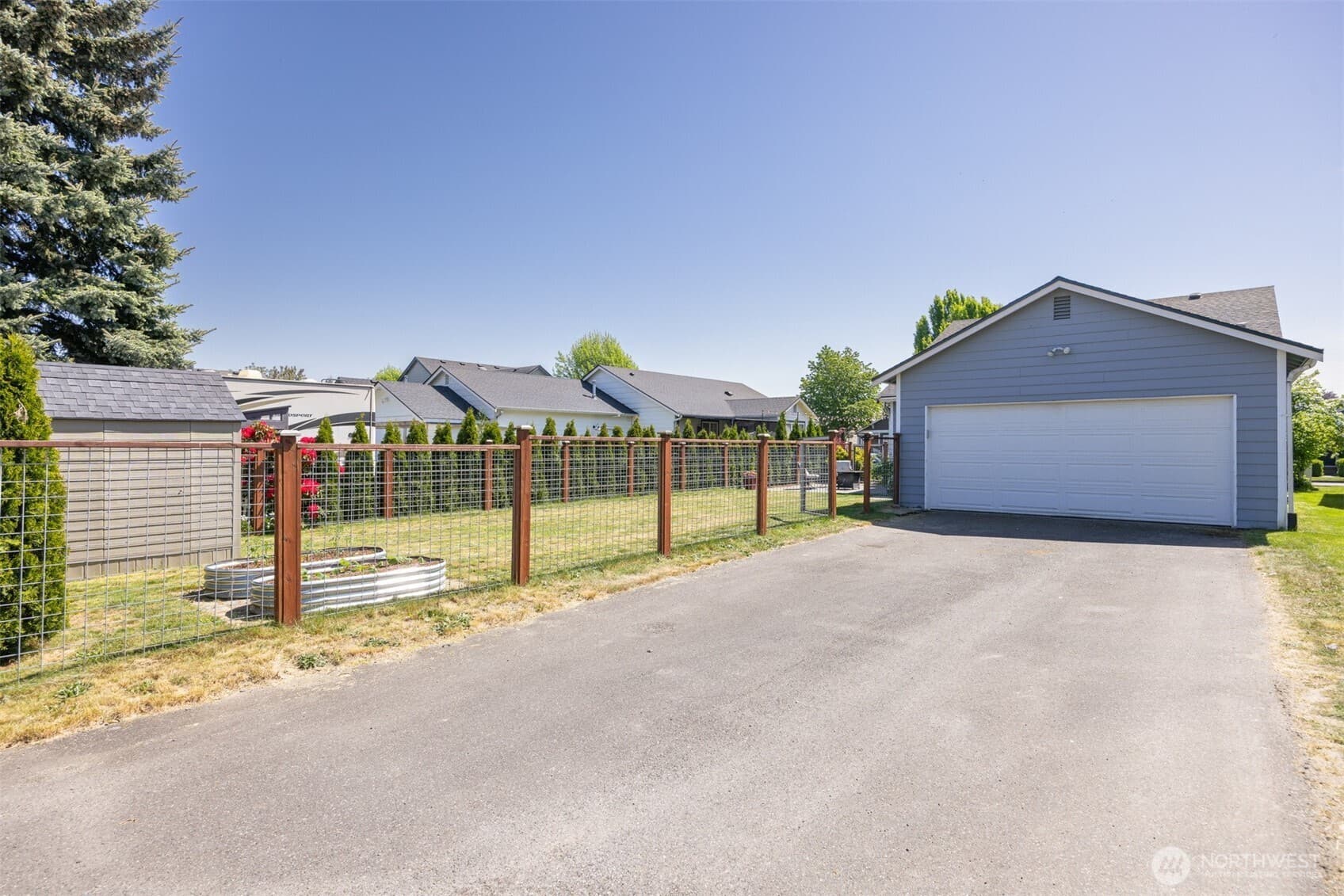 Property photo 30