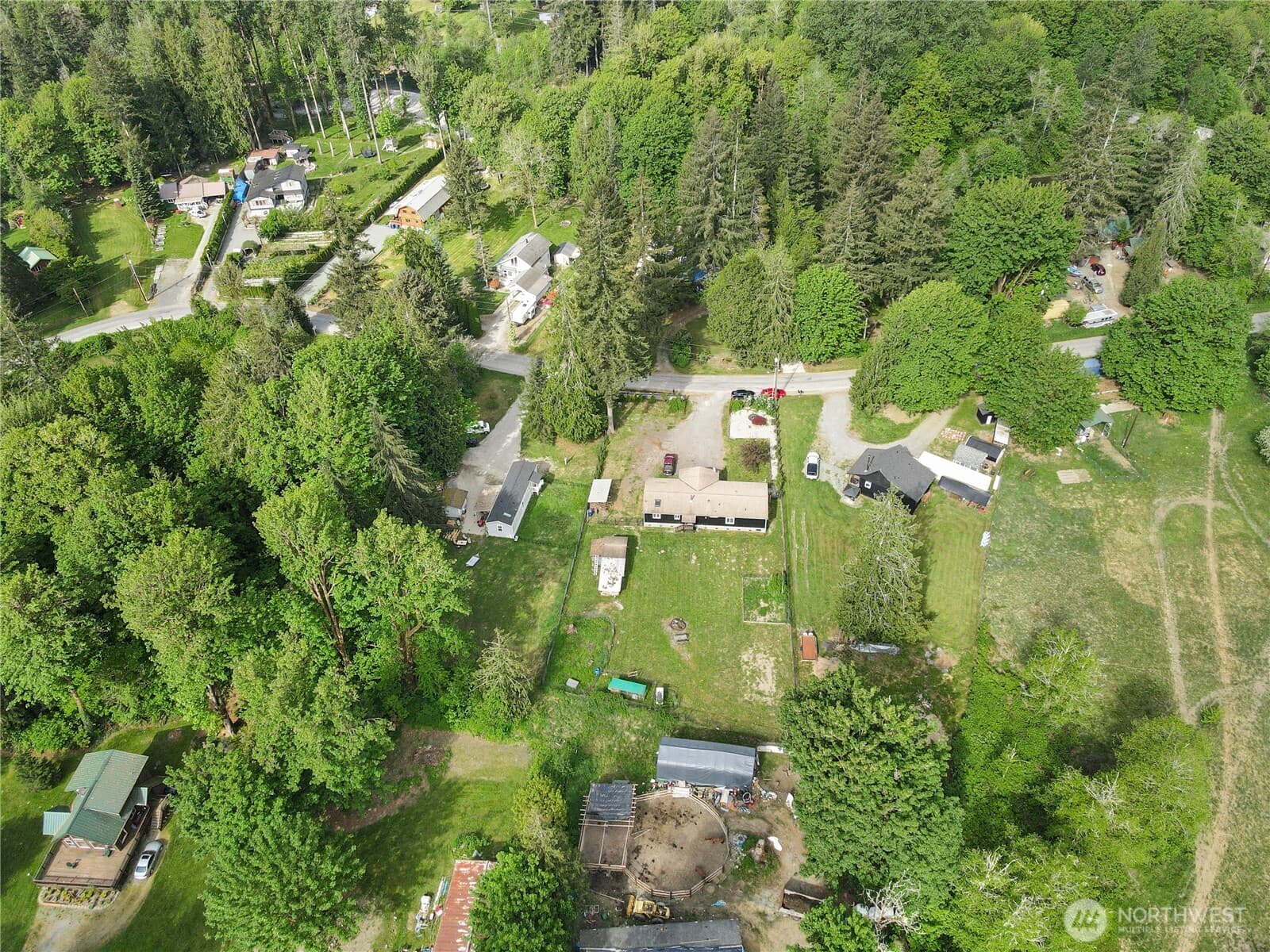 Property photo 38