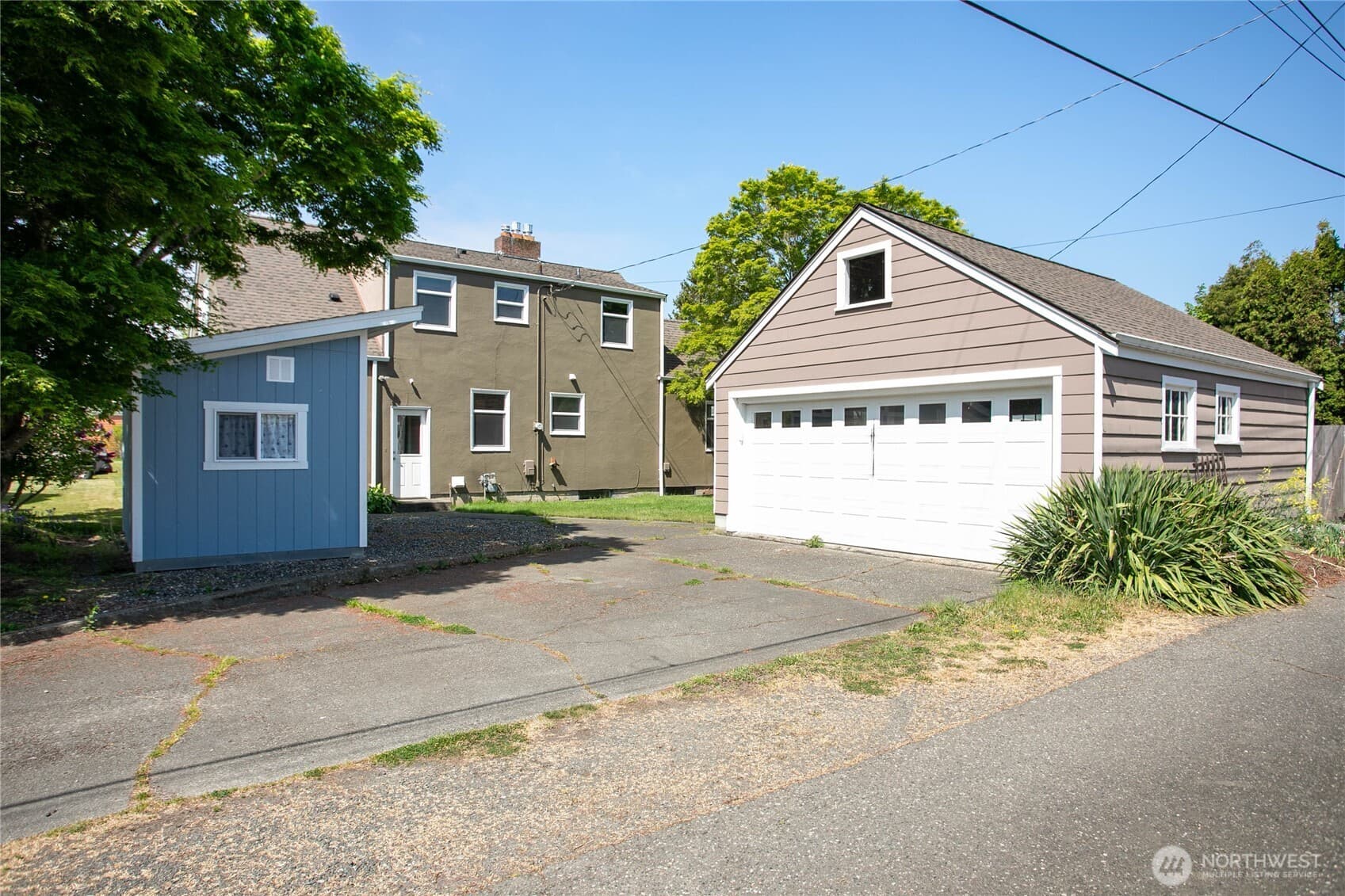 Property photo 38