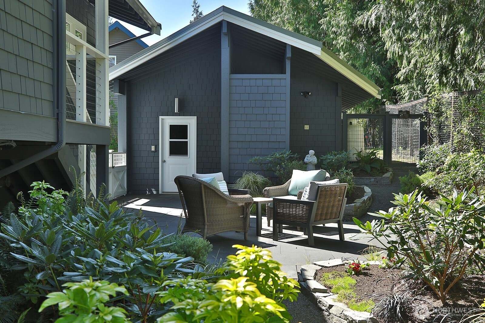 Property photo 31