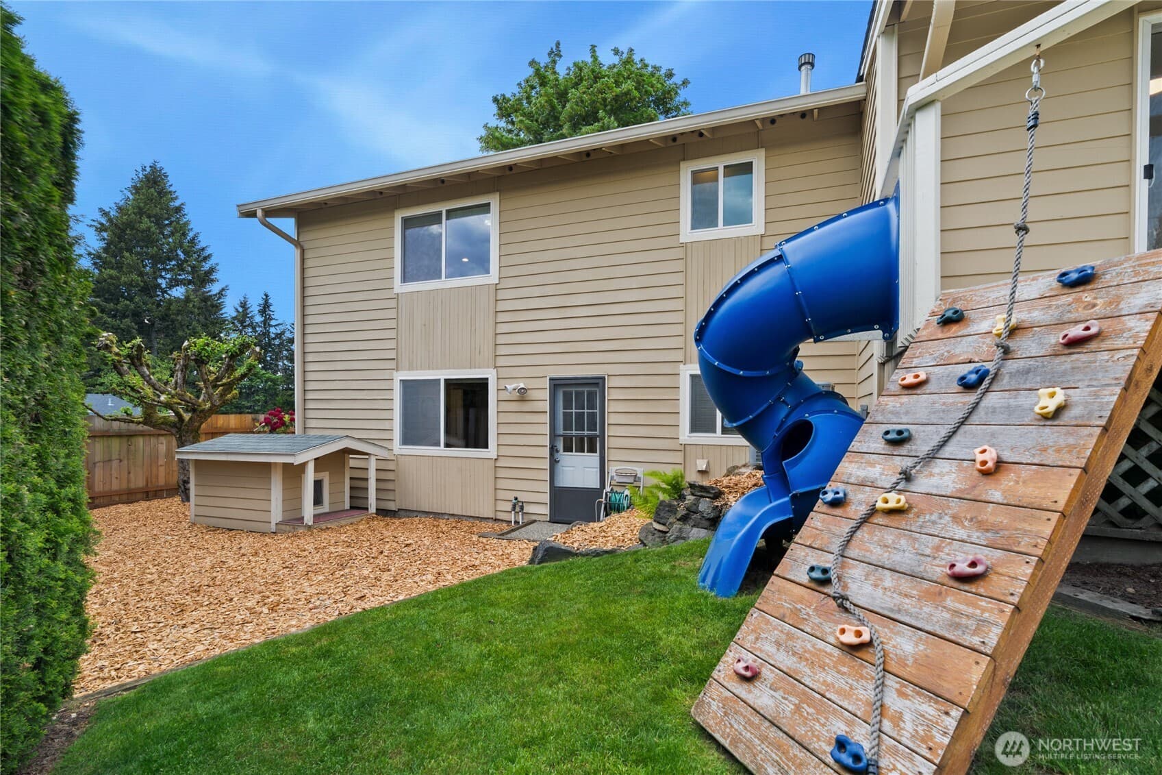 Property photo 33