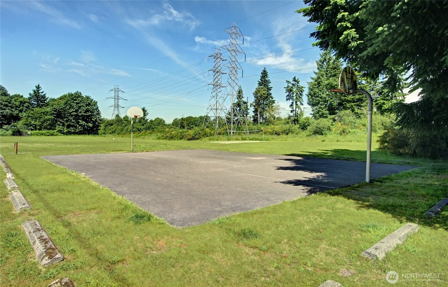 Property photo 38