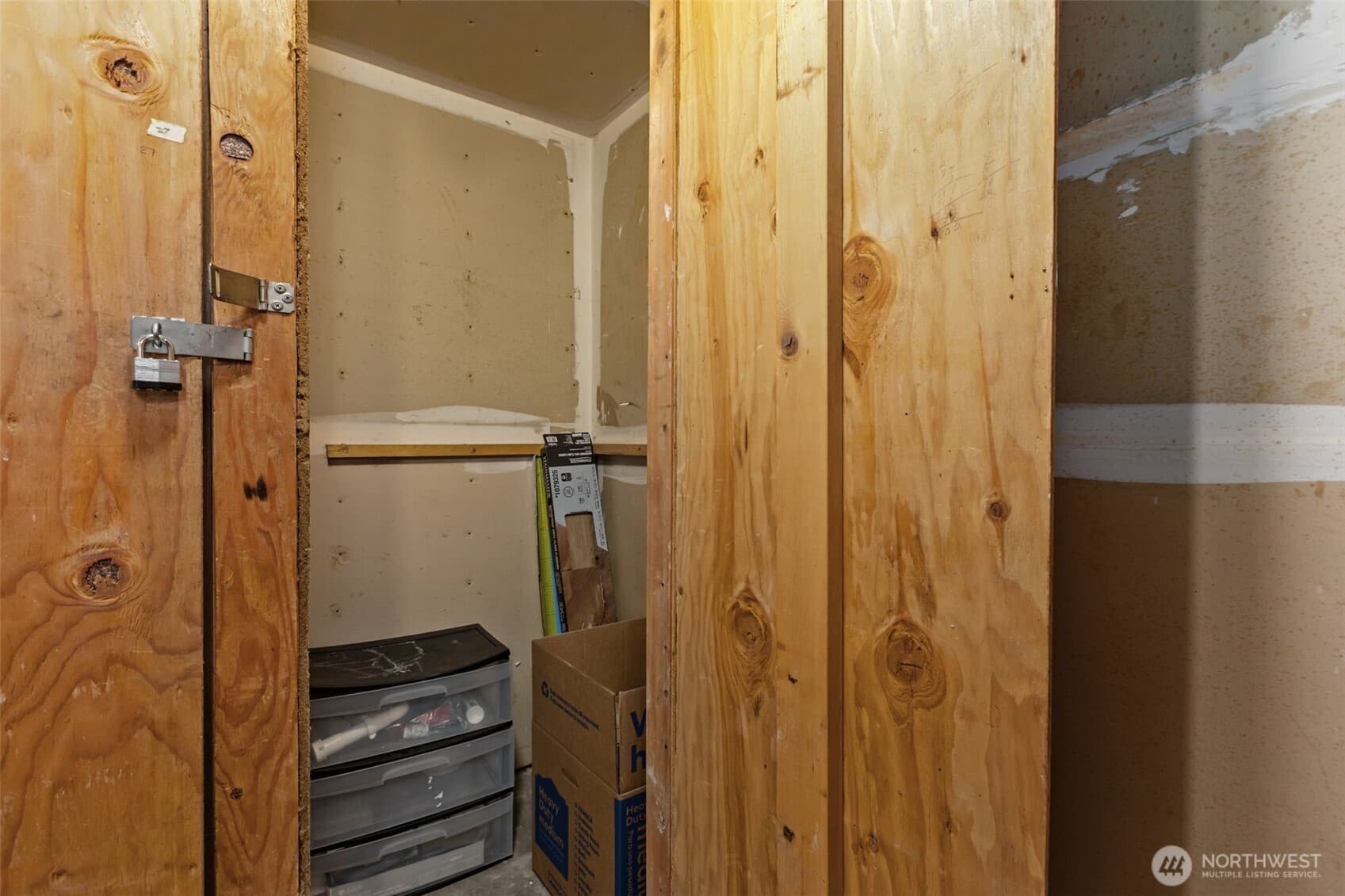 Property photo 33
