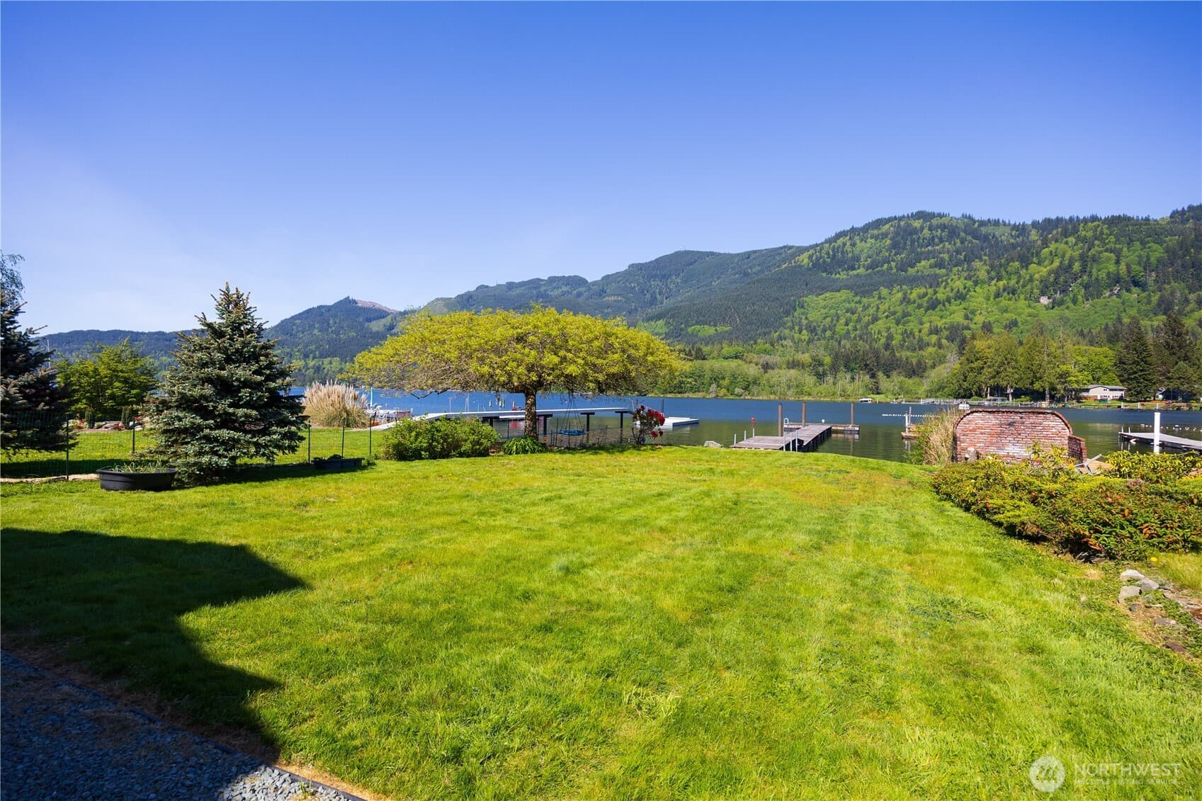Property photo 33
