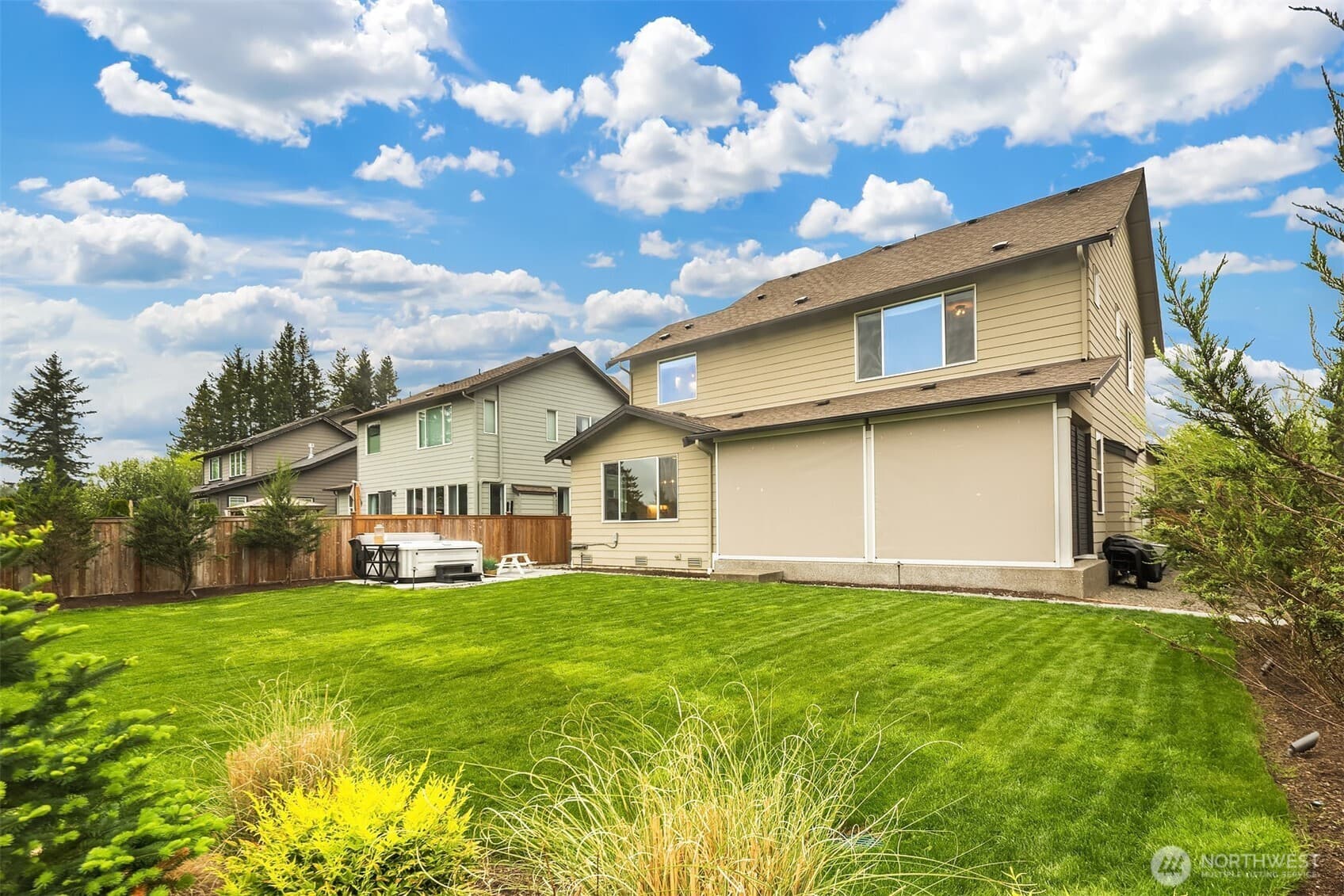 Property photo 35