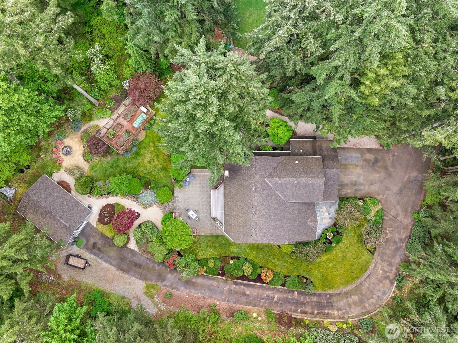 Property photo 38