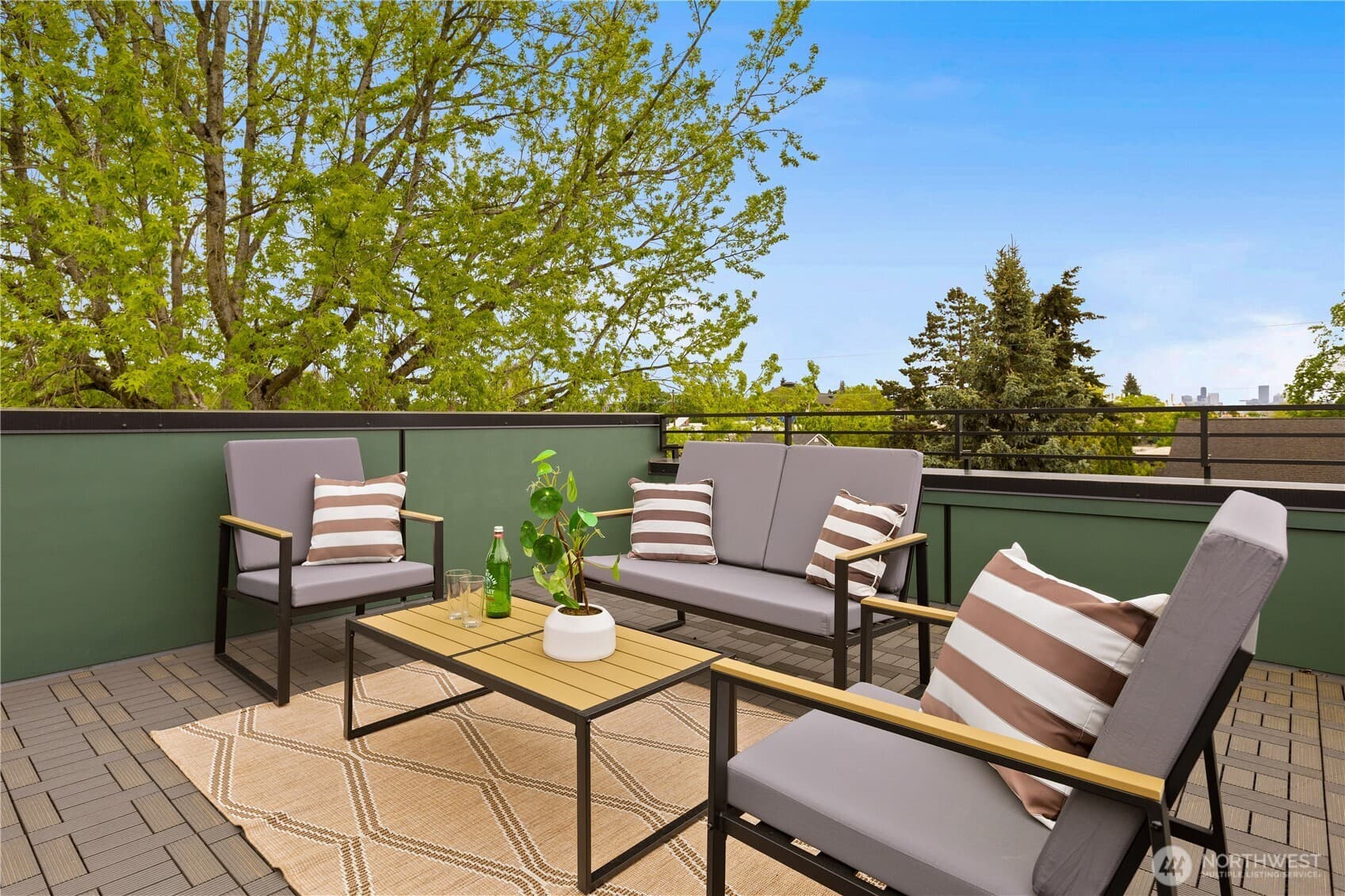 Property photo 32
