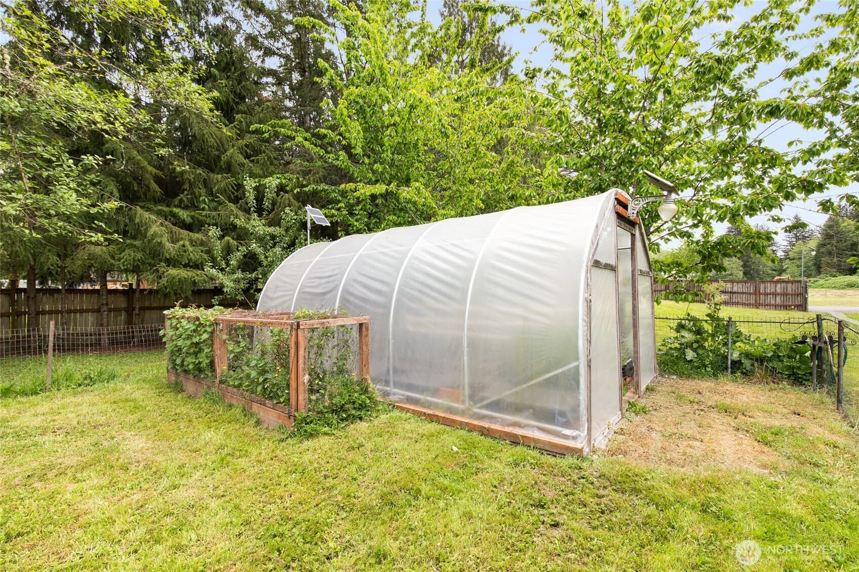 Property photo 33
