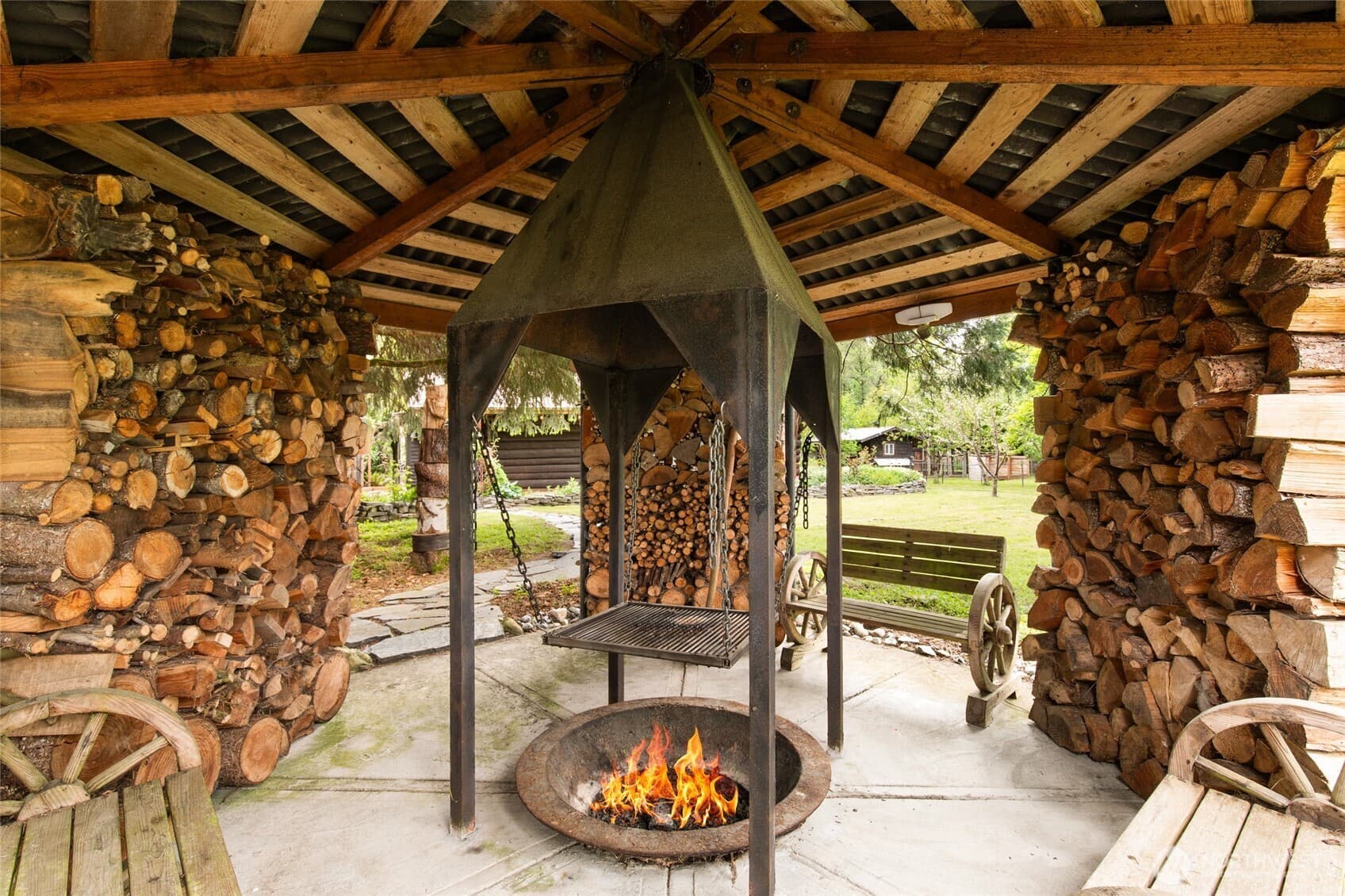Property photo 35