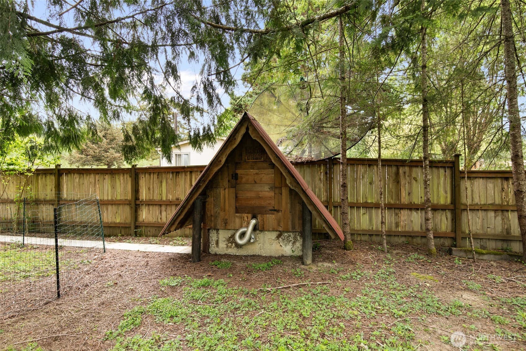 Property photo 36