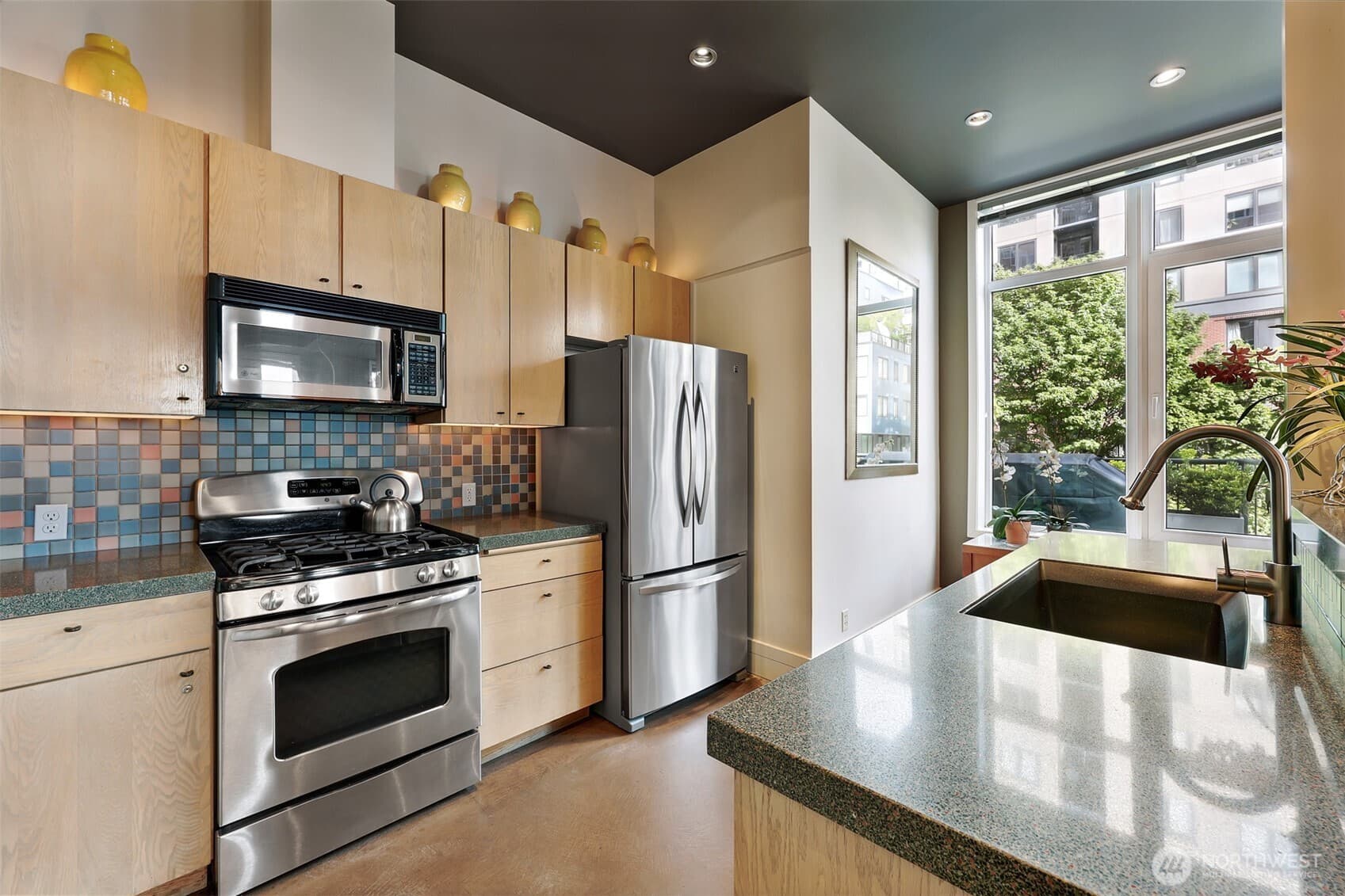 Property photo 28