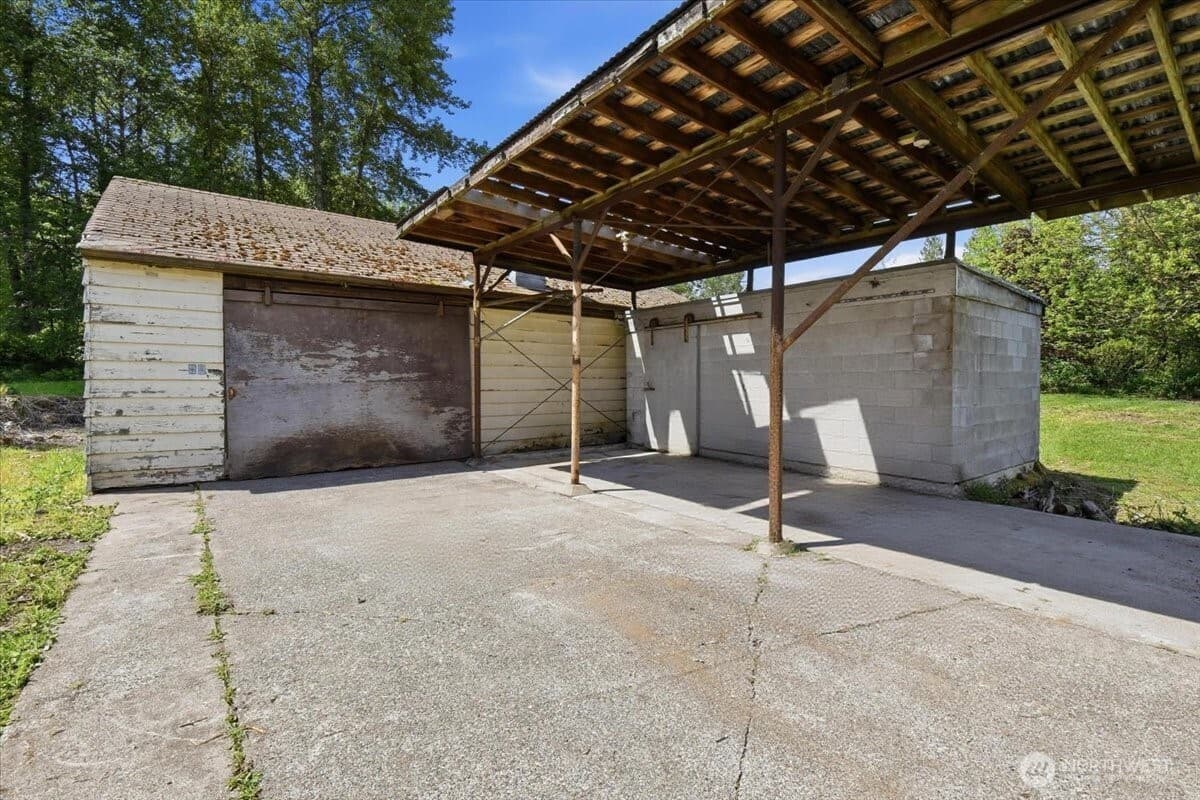 Property photo 15