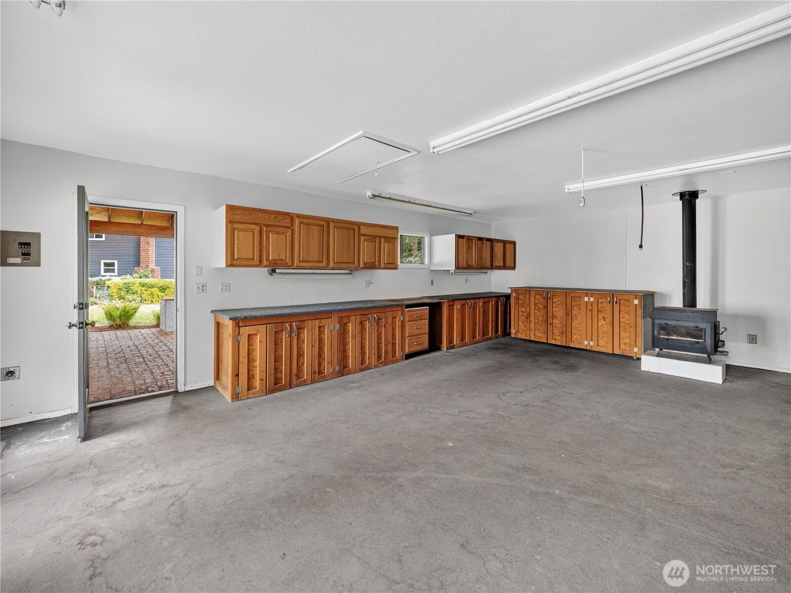 Property photo 32