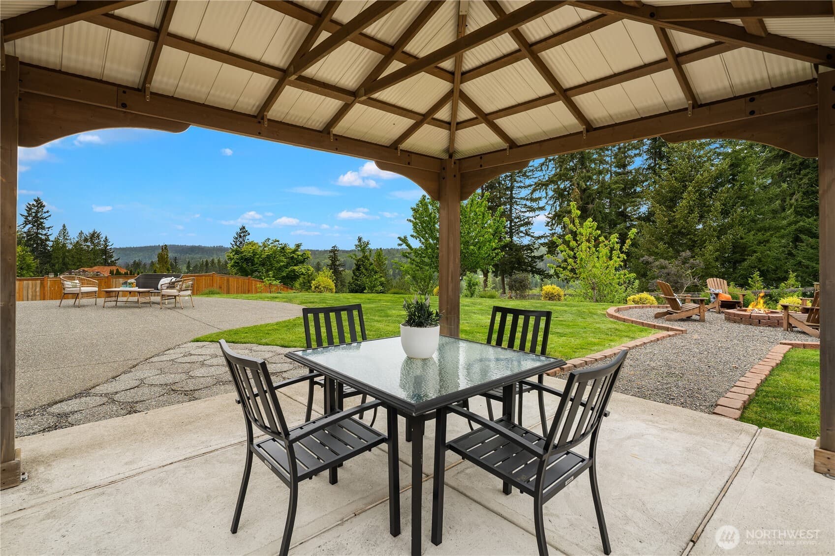 Property photo 33