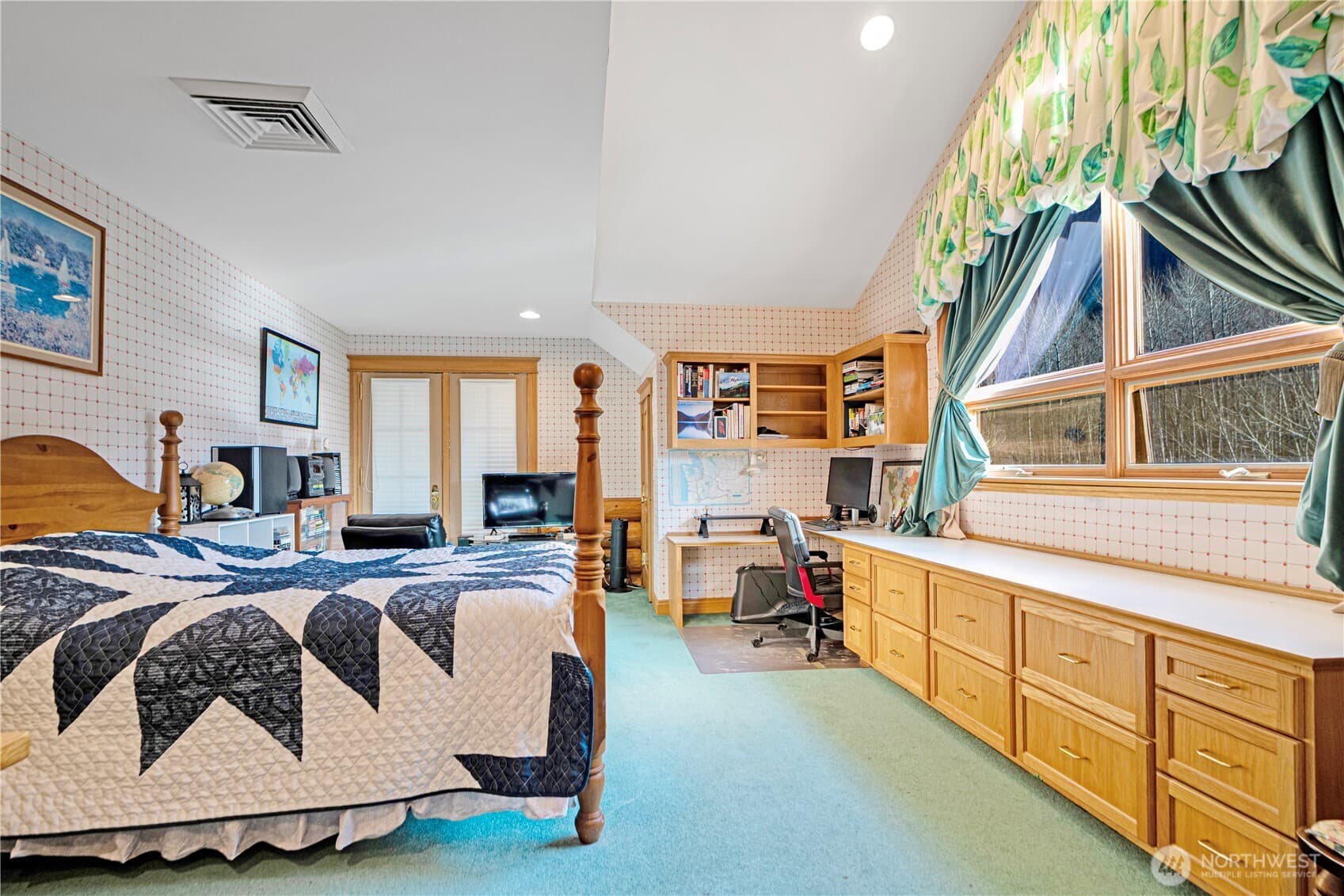 Property photo 30