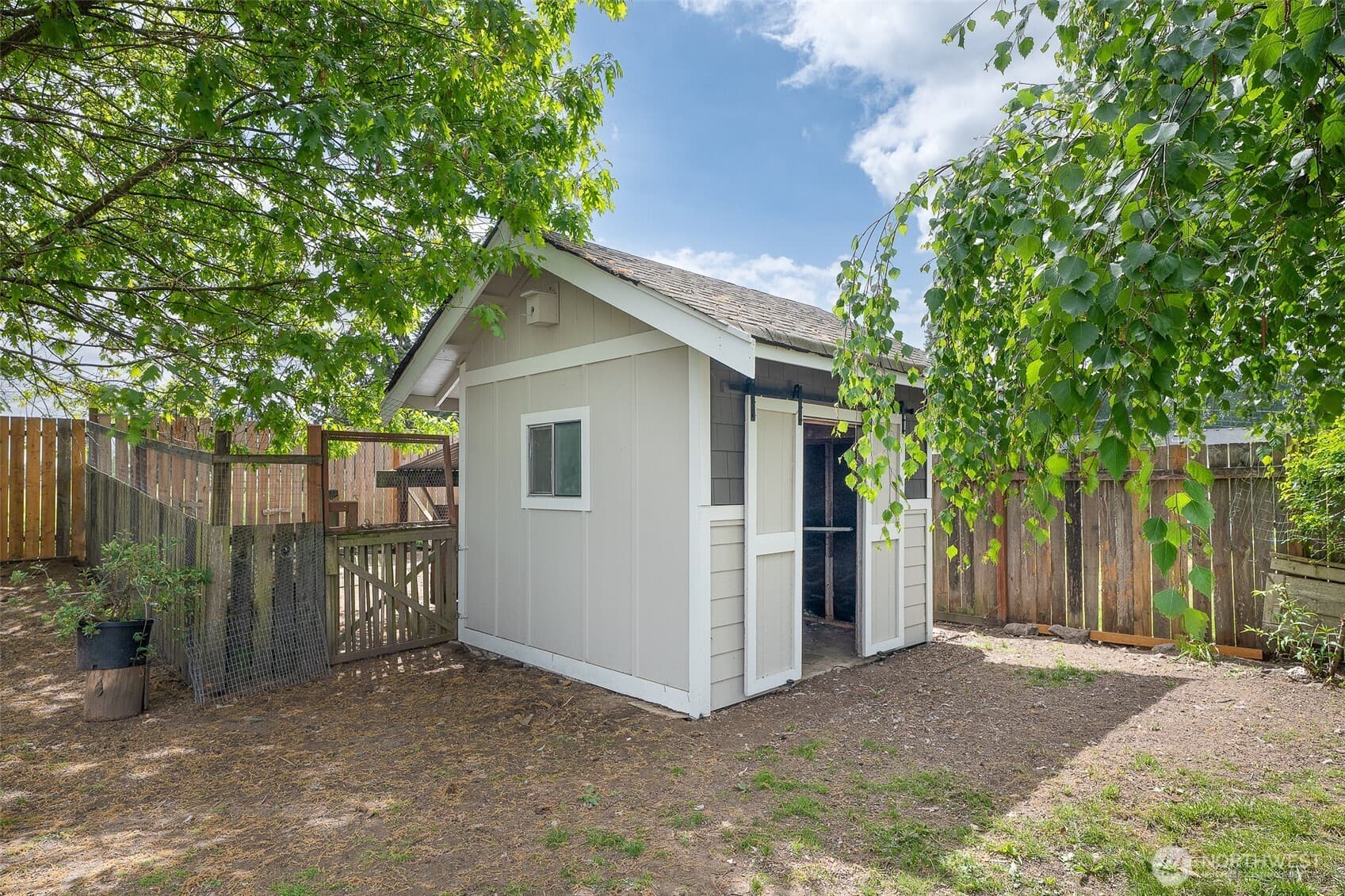 Property photo 34
