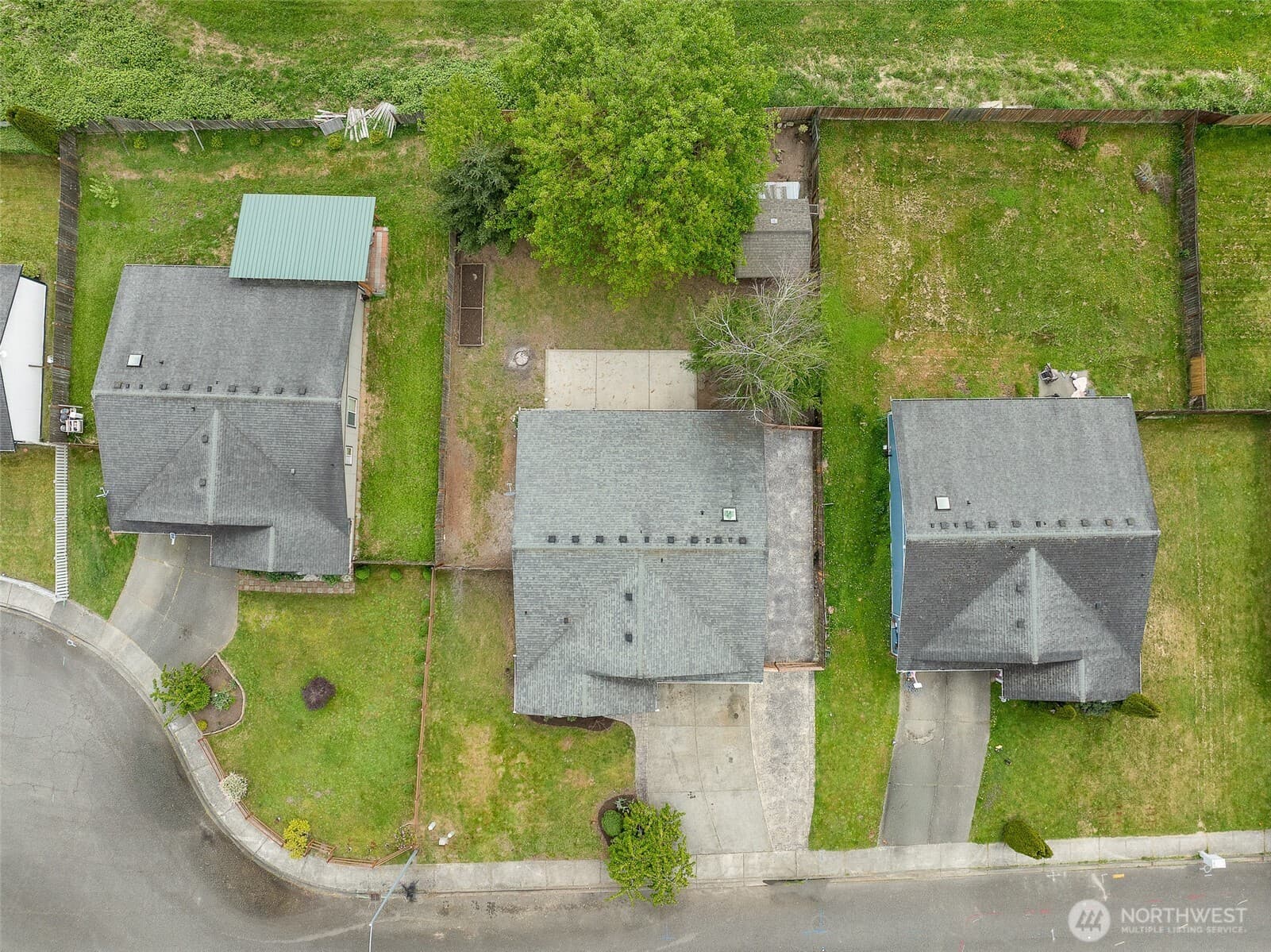 Property photo 35