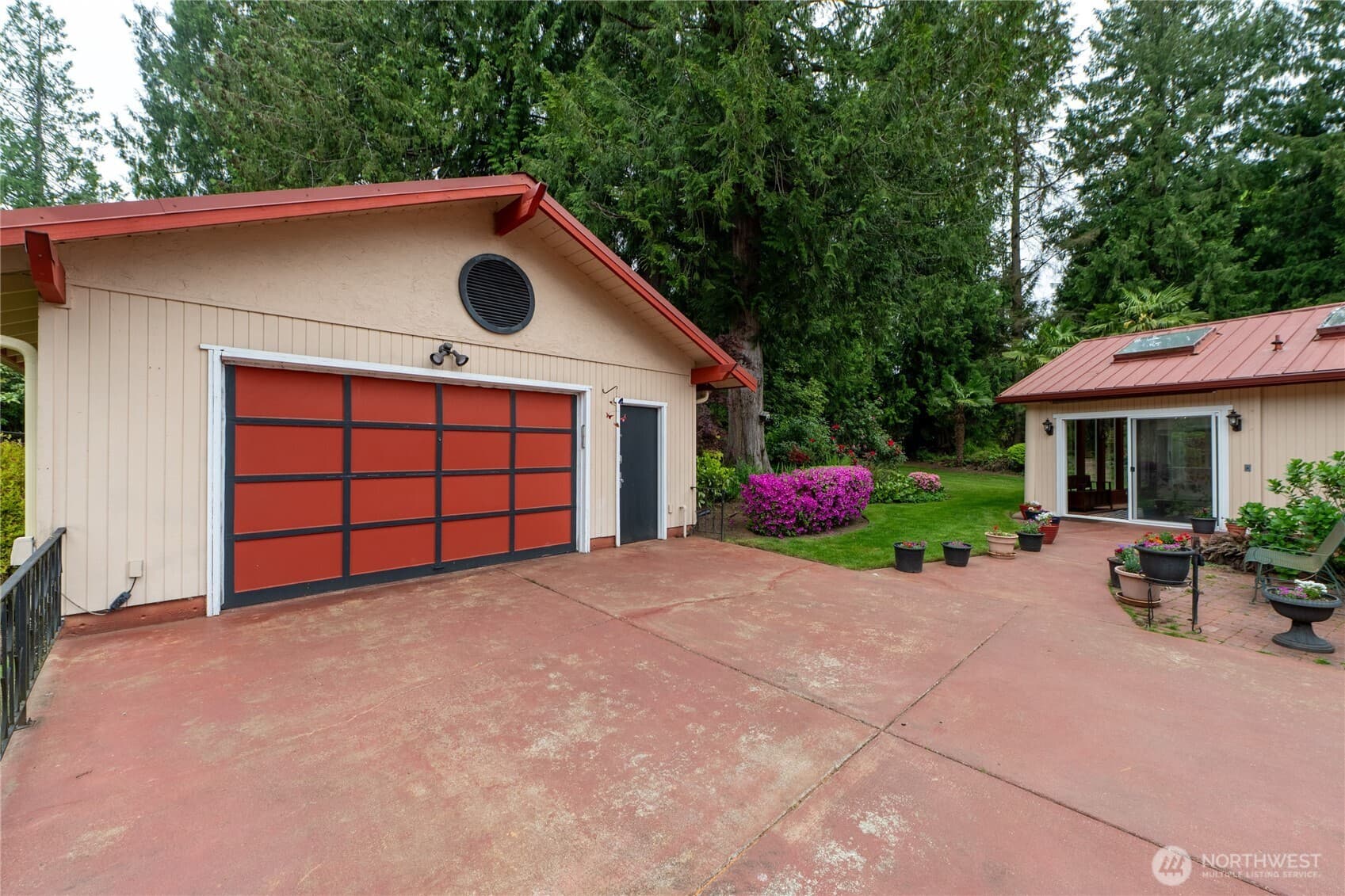 Property photo 32
