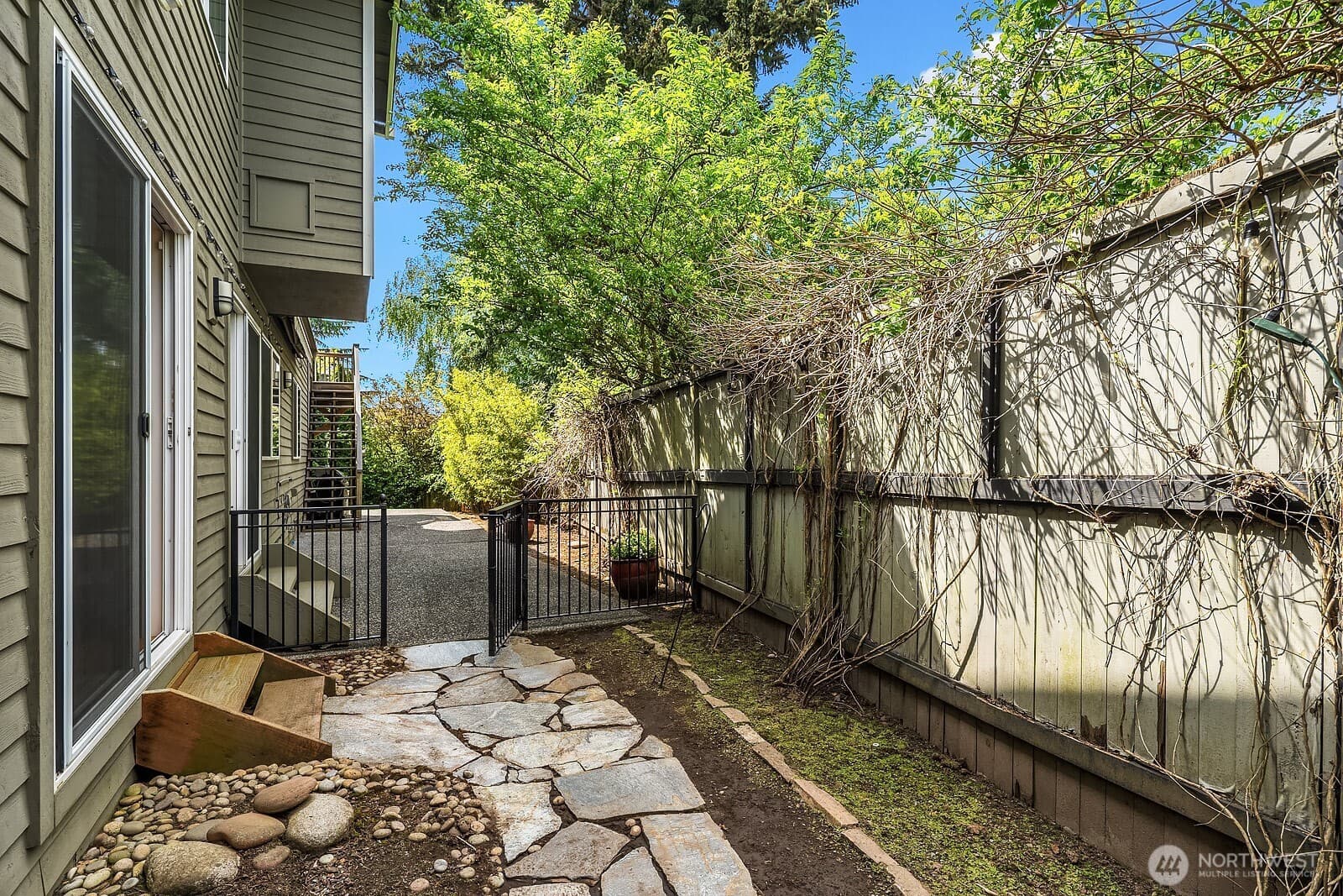 Property photo 36