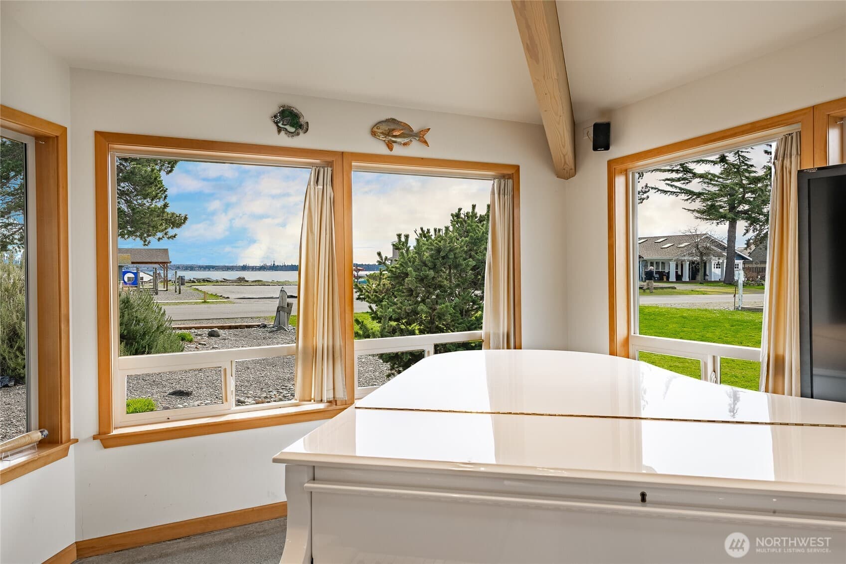 Property photo 35