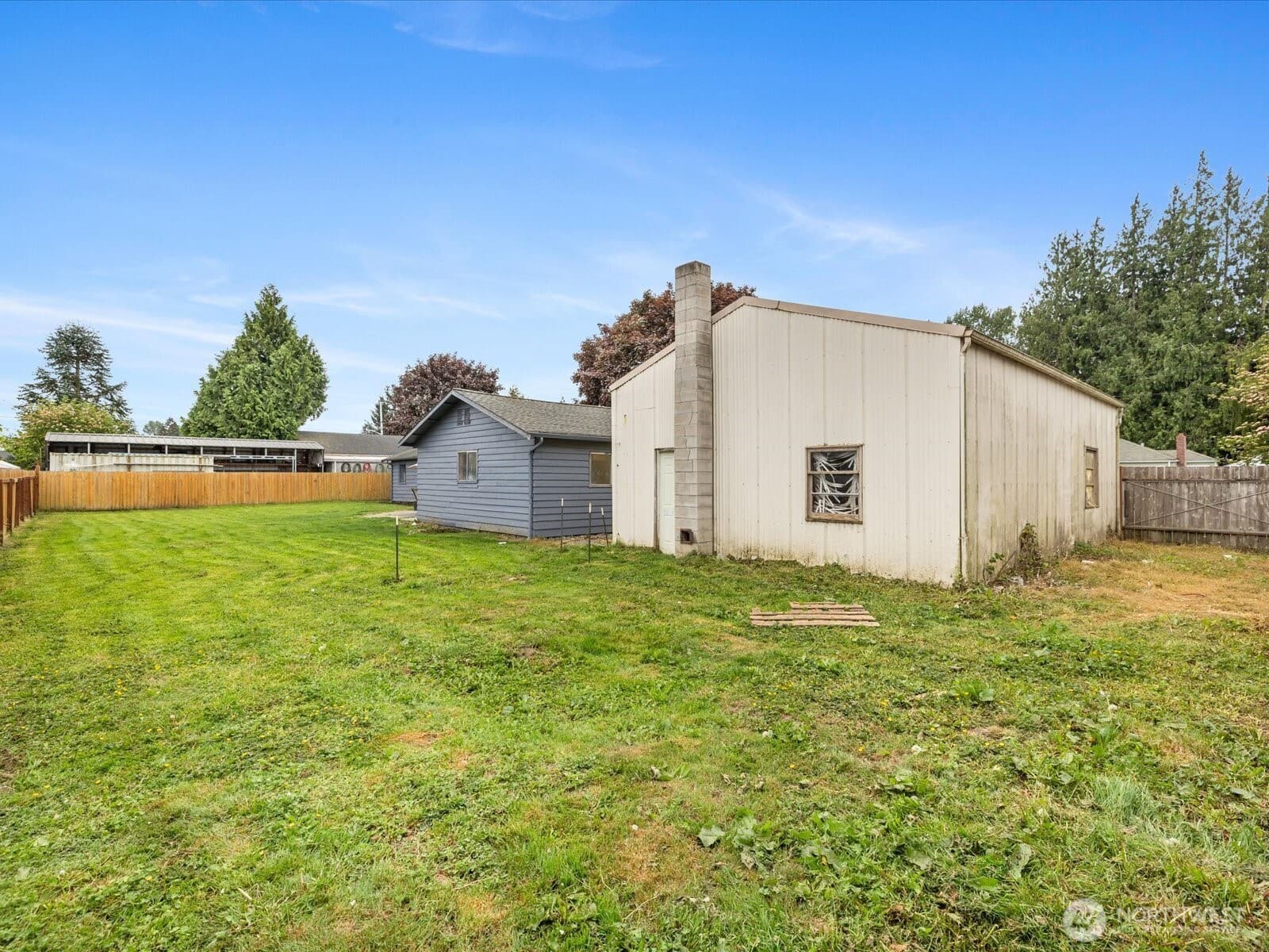 Property photo 35