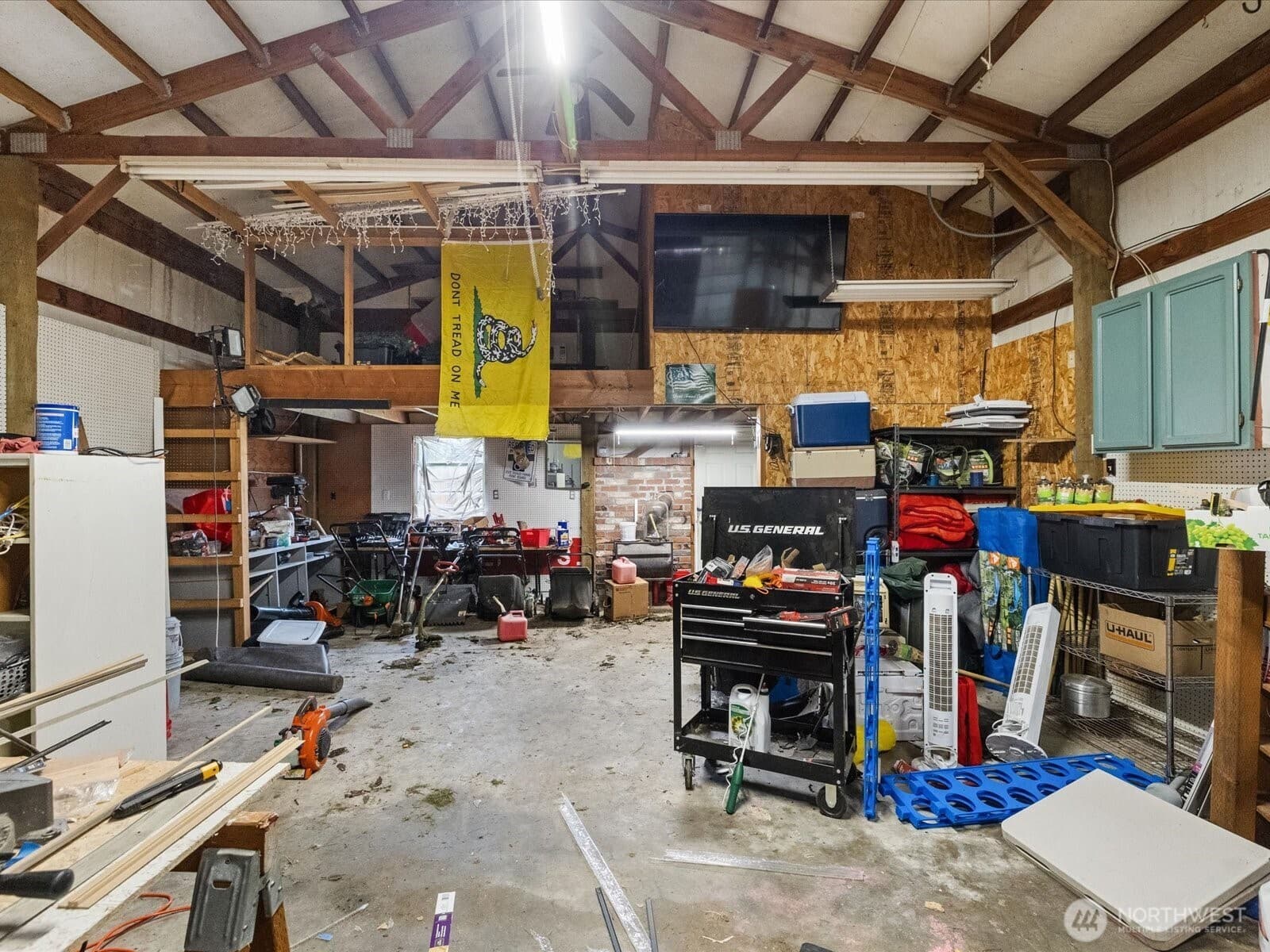 Property photo 37