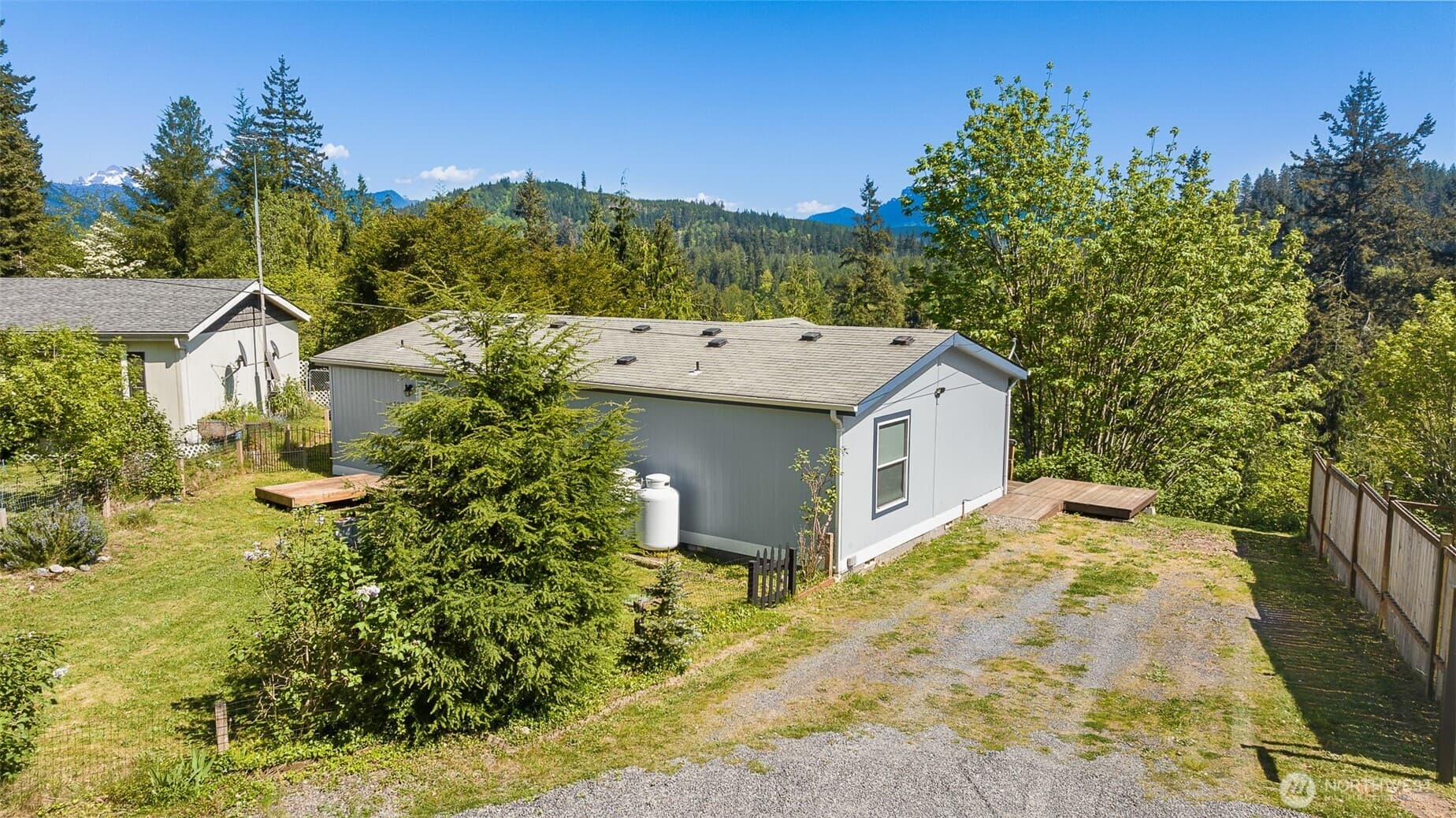 Property photo 31