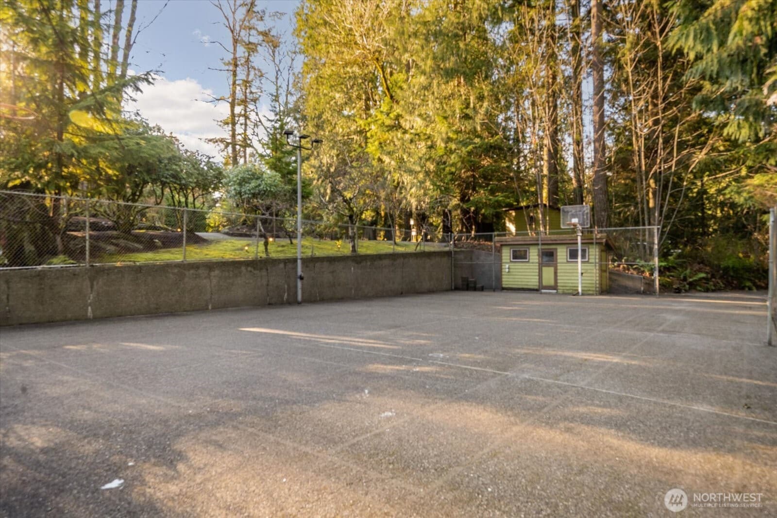 Property photo 38