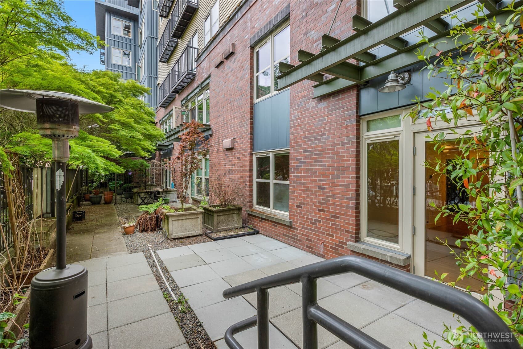 Property photo 33