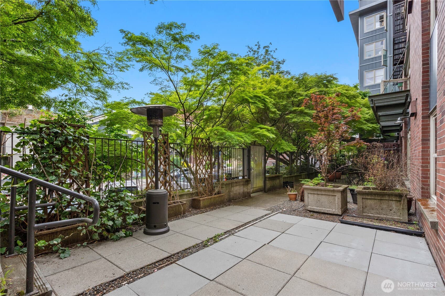 Property photo 34