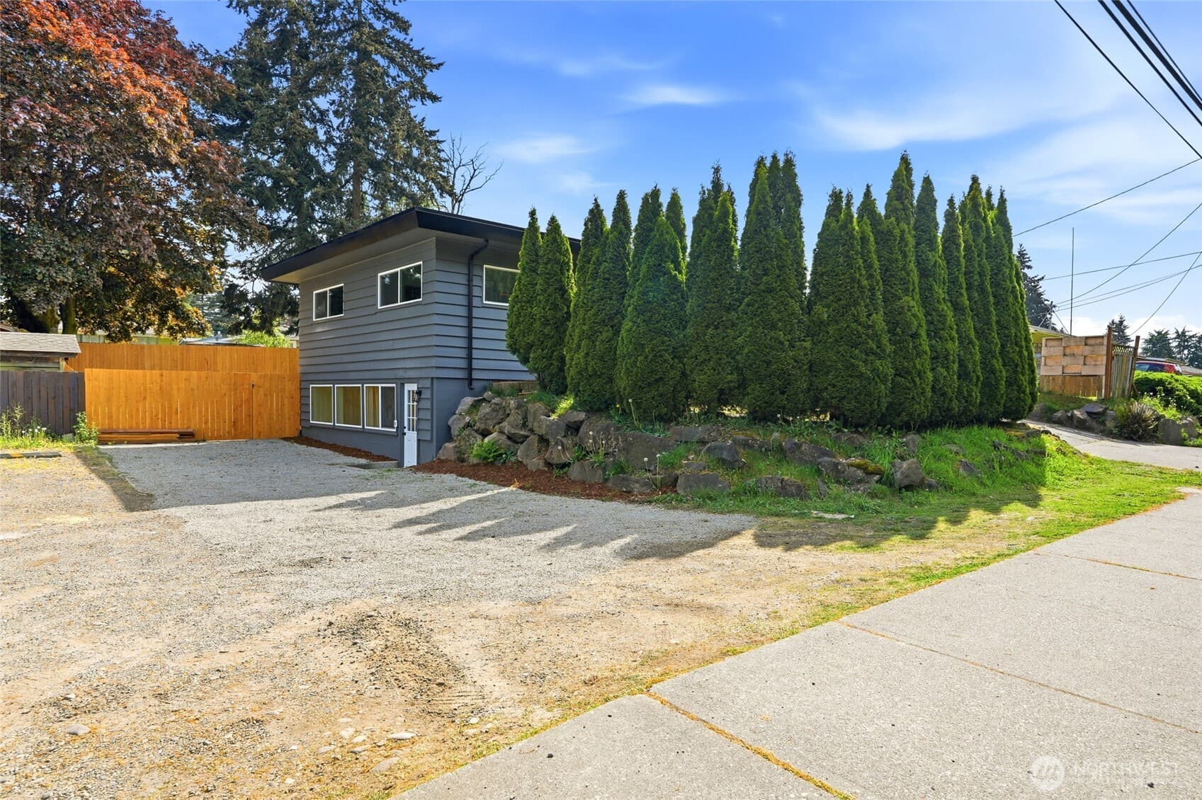 Property photo 33