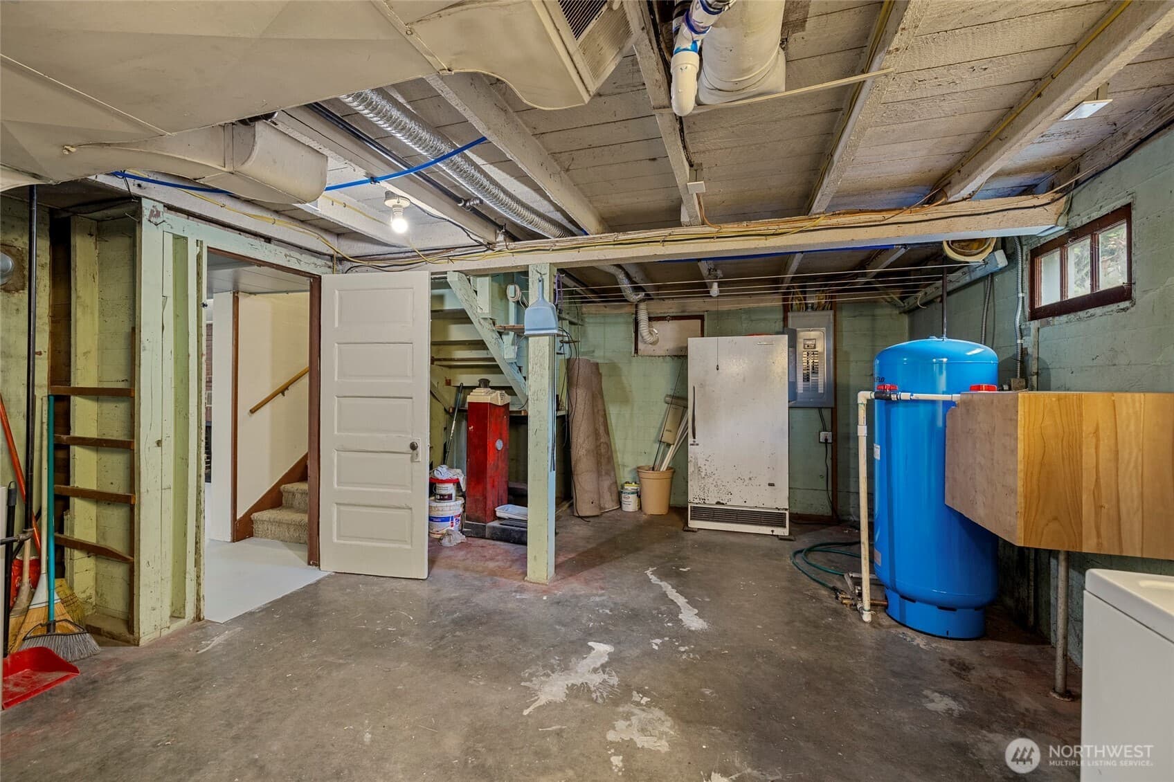 Property photo 28