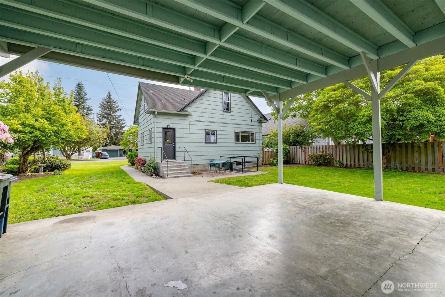 Property photo 34