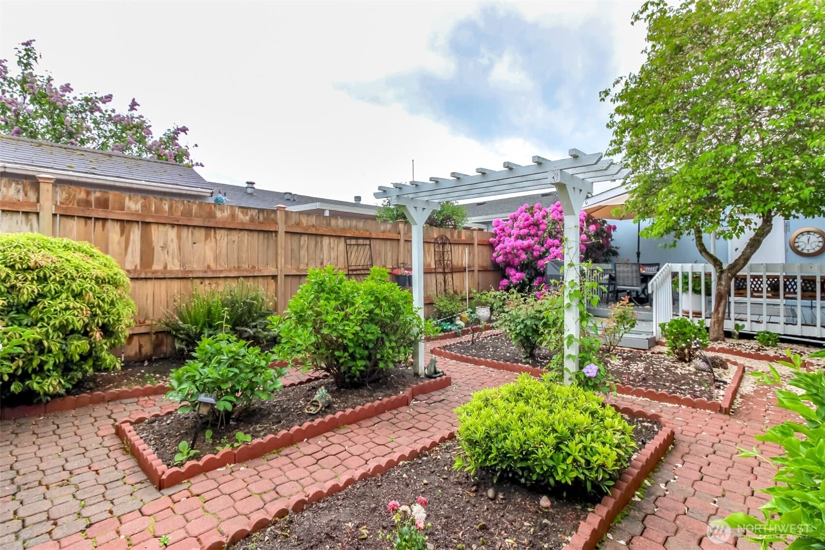 Property photo 28